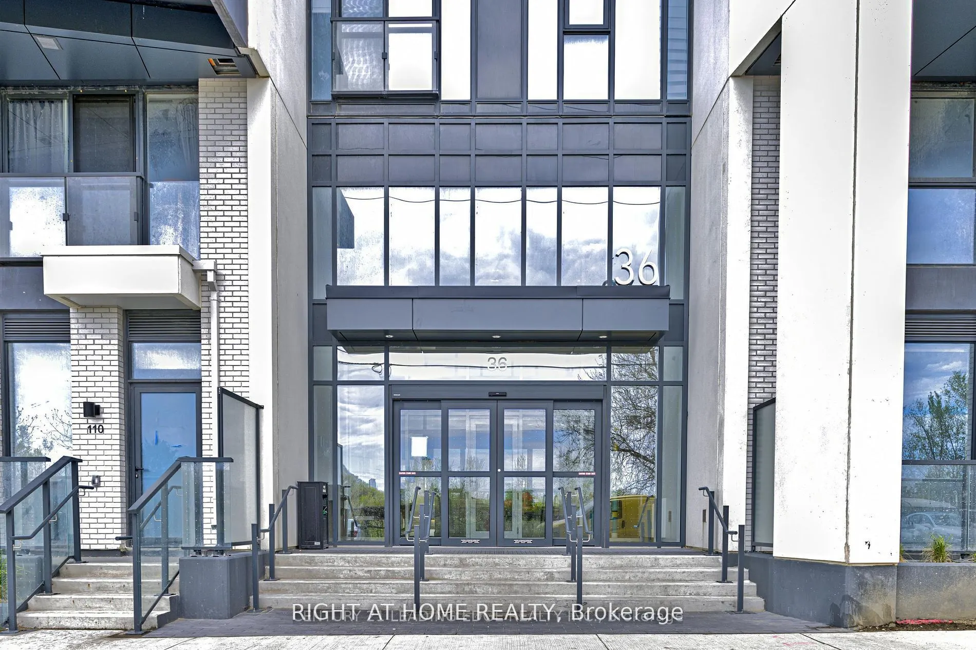36 Zorra Street #2303