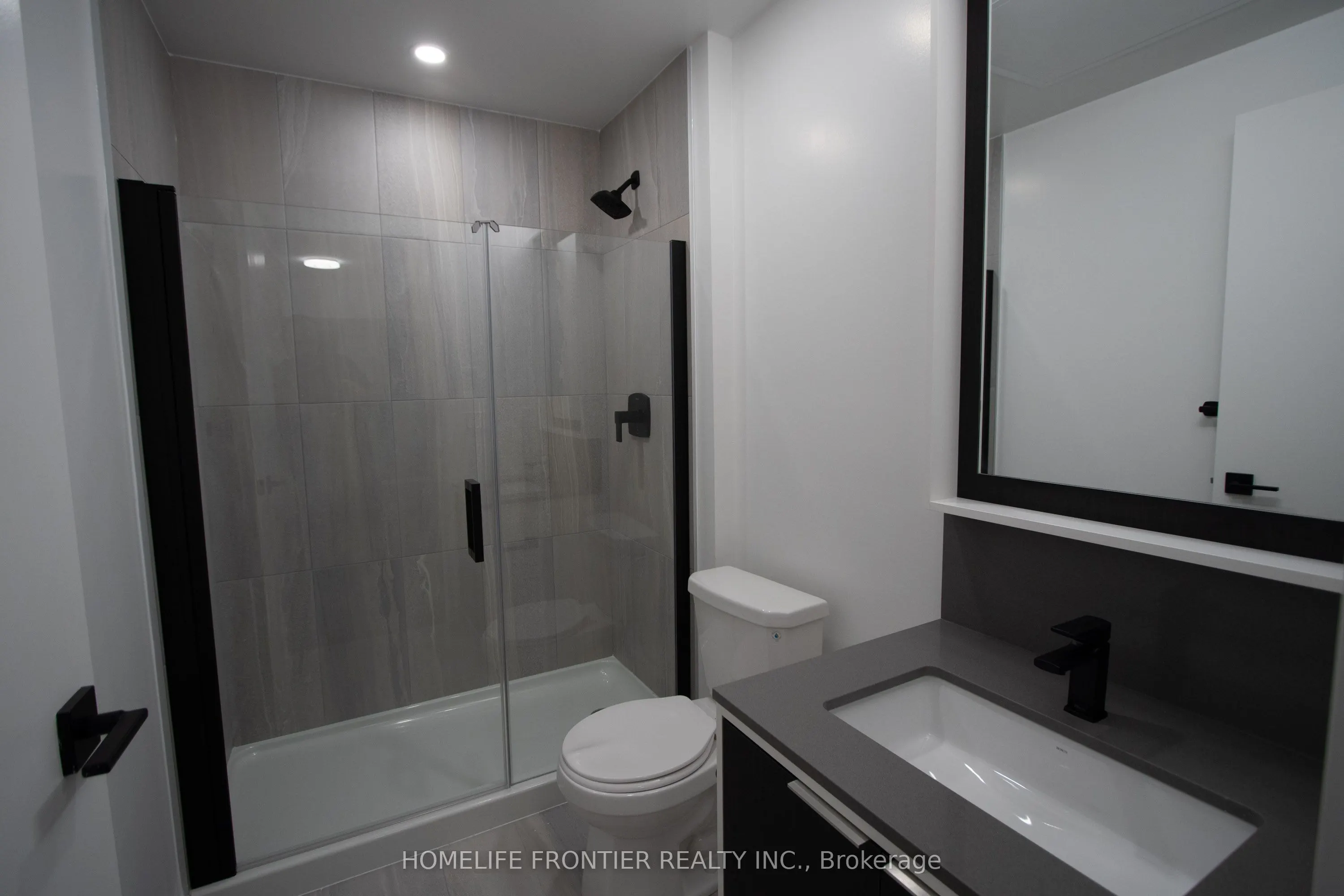 36 Zorra Street #211