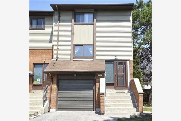 71 Carleton Place #71