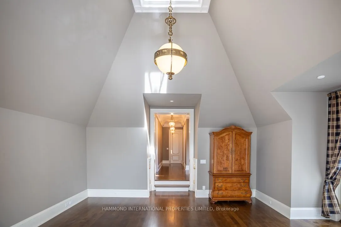 43 North Drive