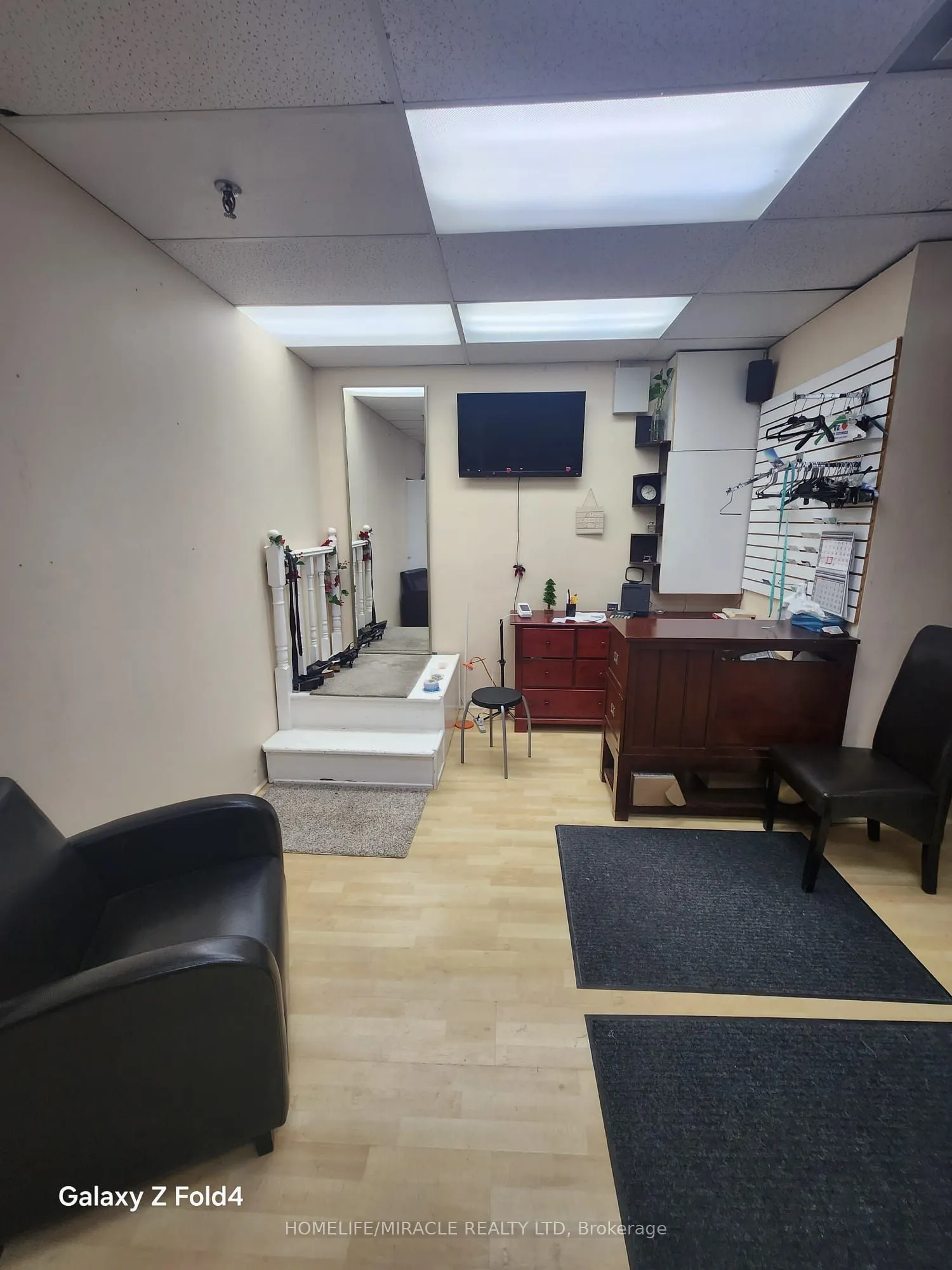 2323 Bloor Street W #8