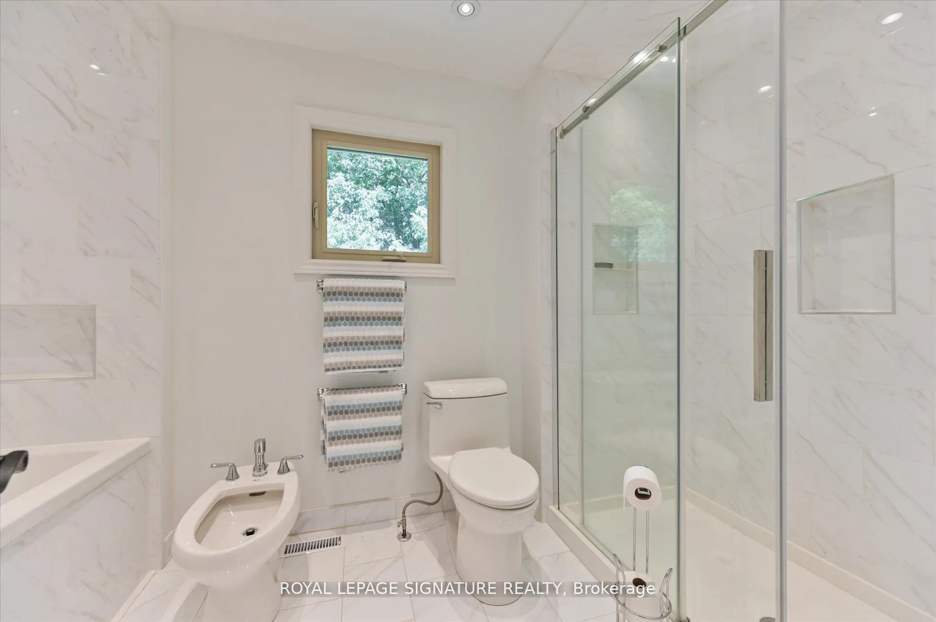 3417 Sanderling Crescent