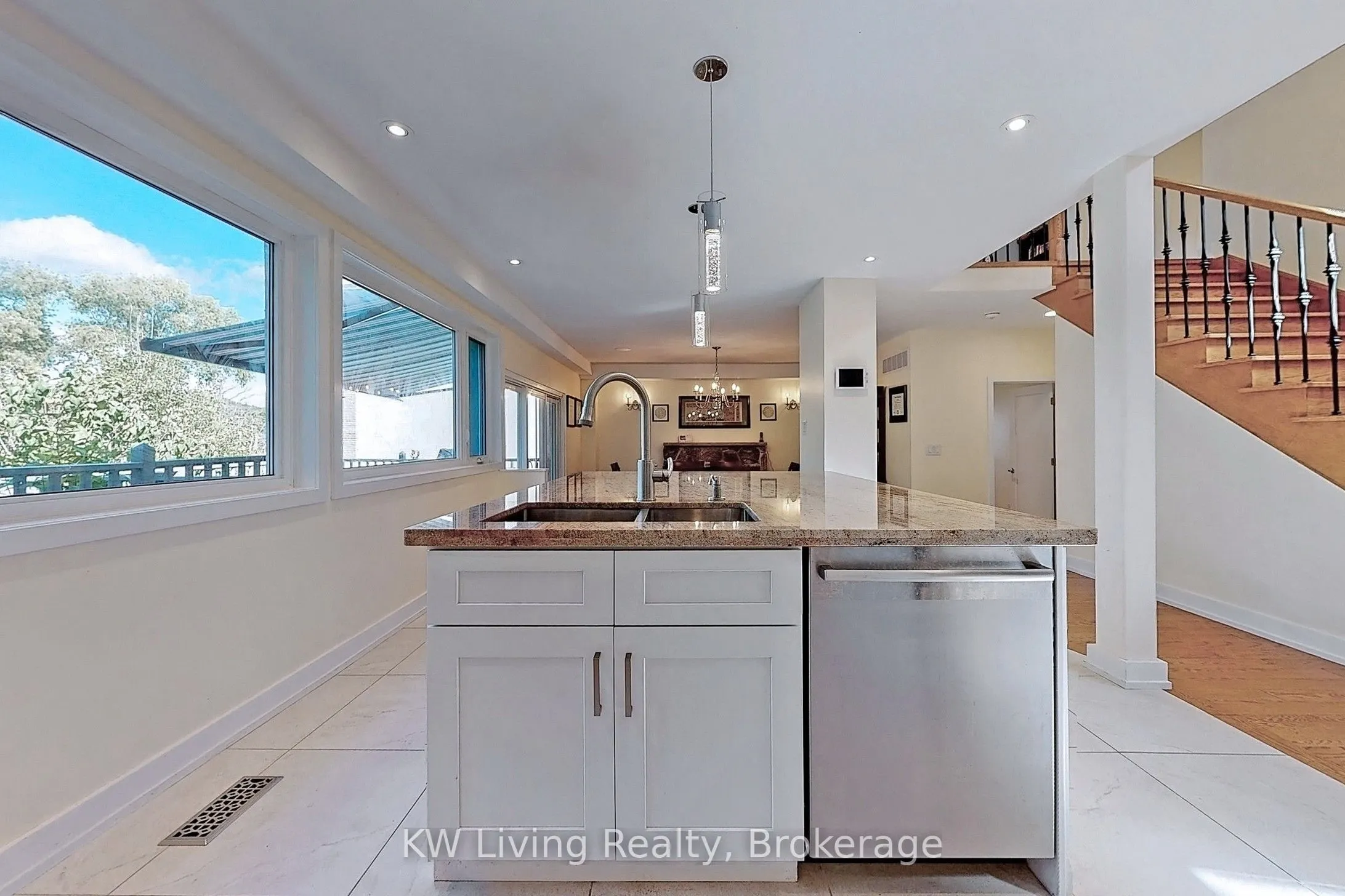 1280 Watersedge Road