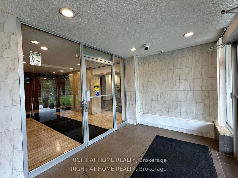 335 Driftwood Avenue #211