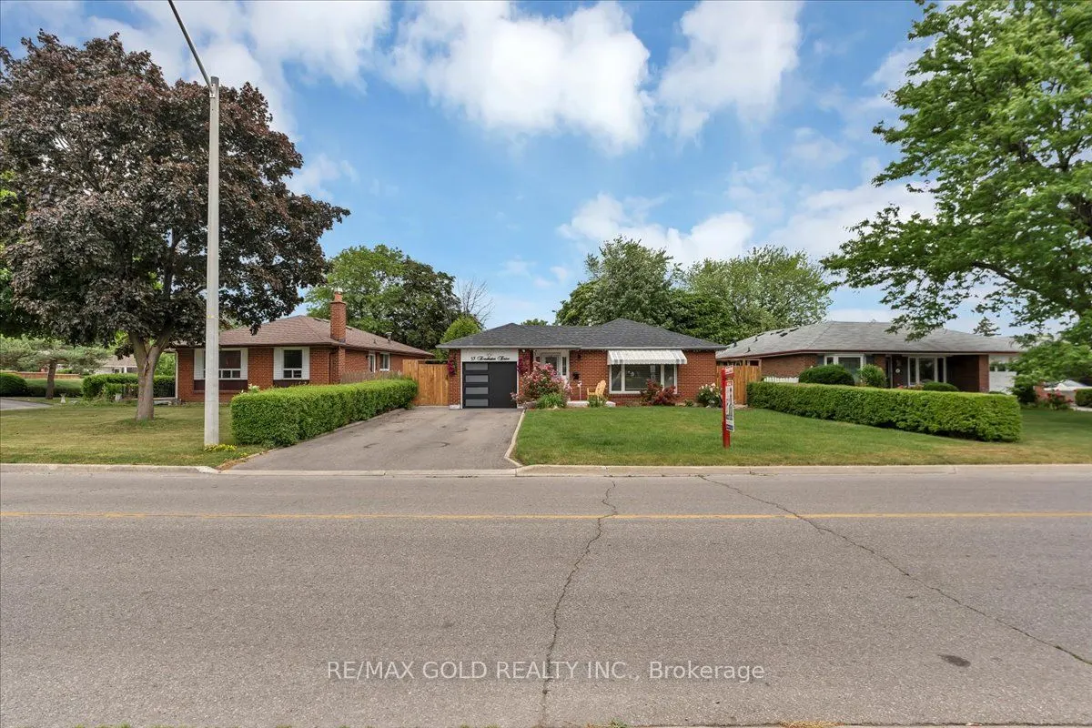 53 Dorchester Drive