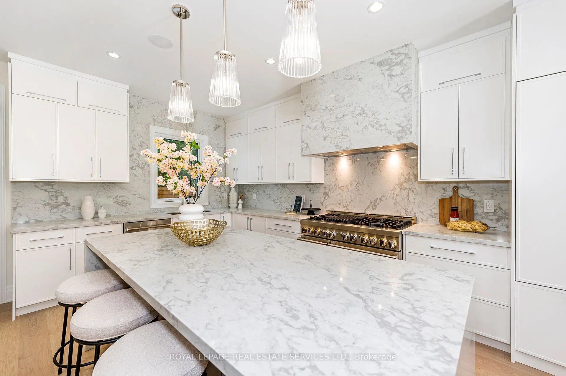 1618 Dogwood Trail
