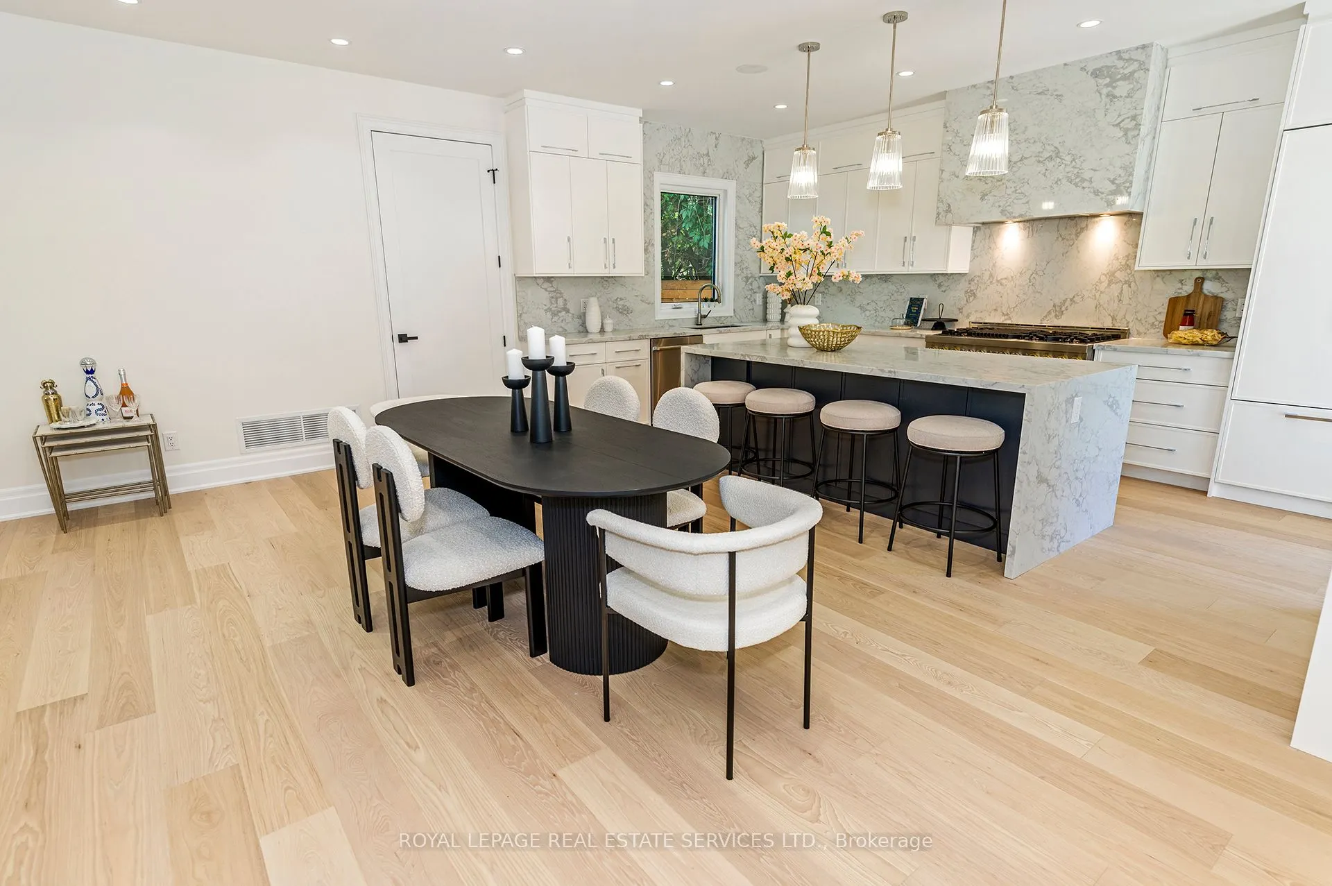 1618 Dogwood Trail