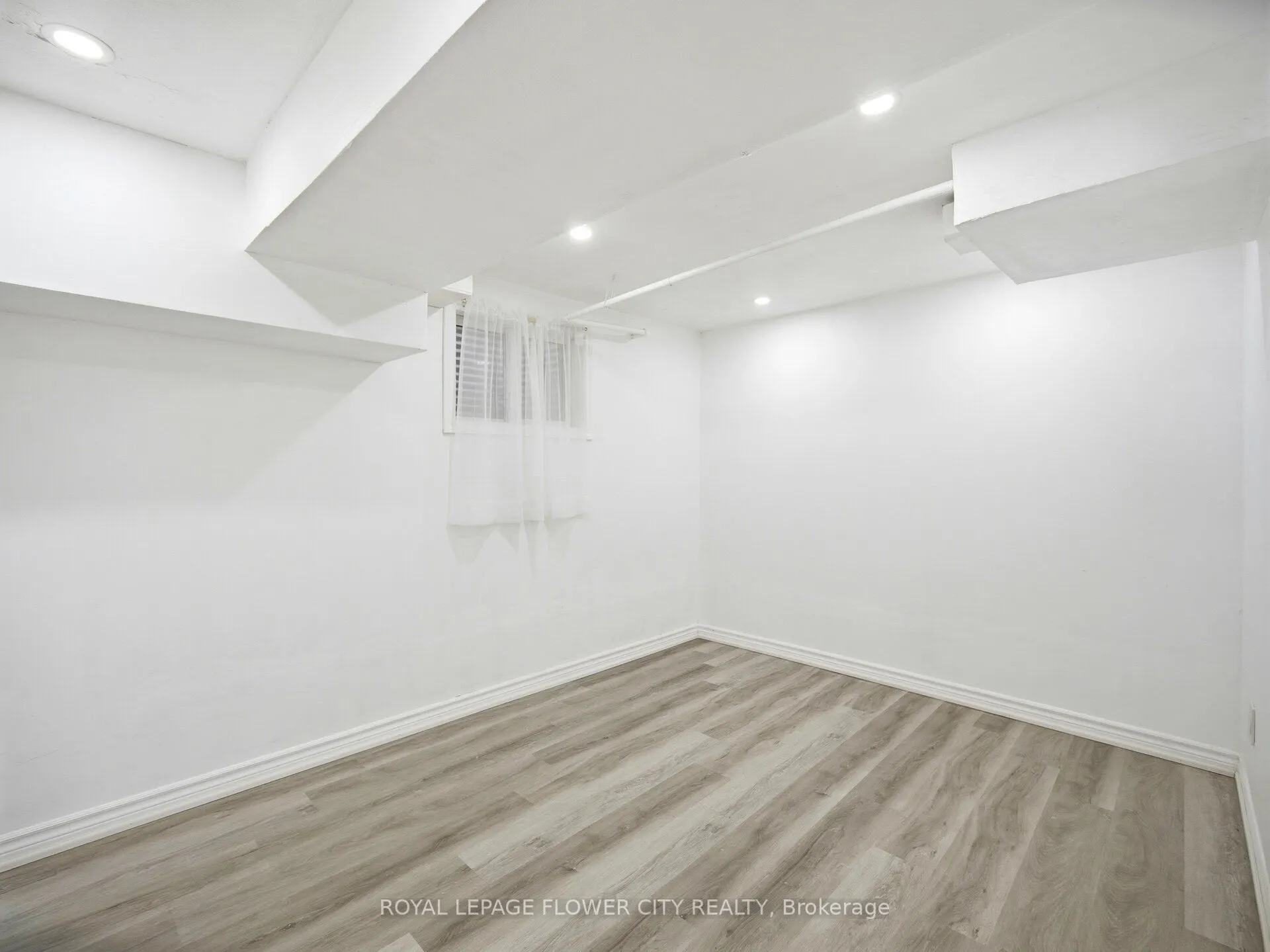 25 Abell Drive
