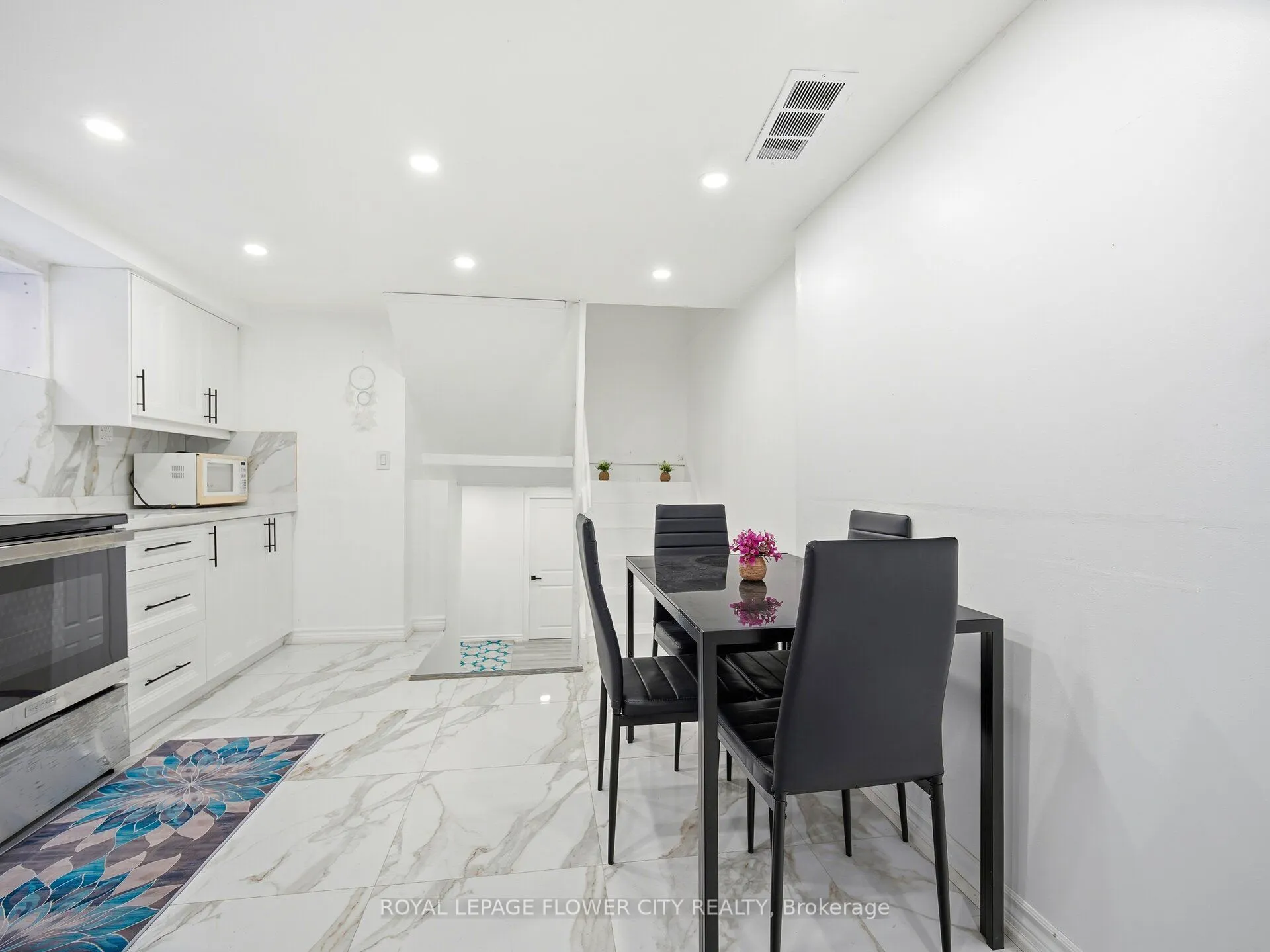 25 Abell Drive