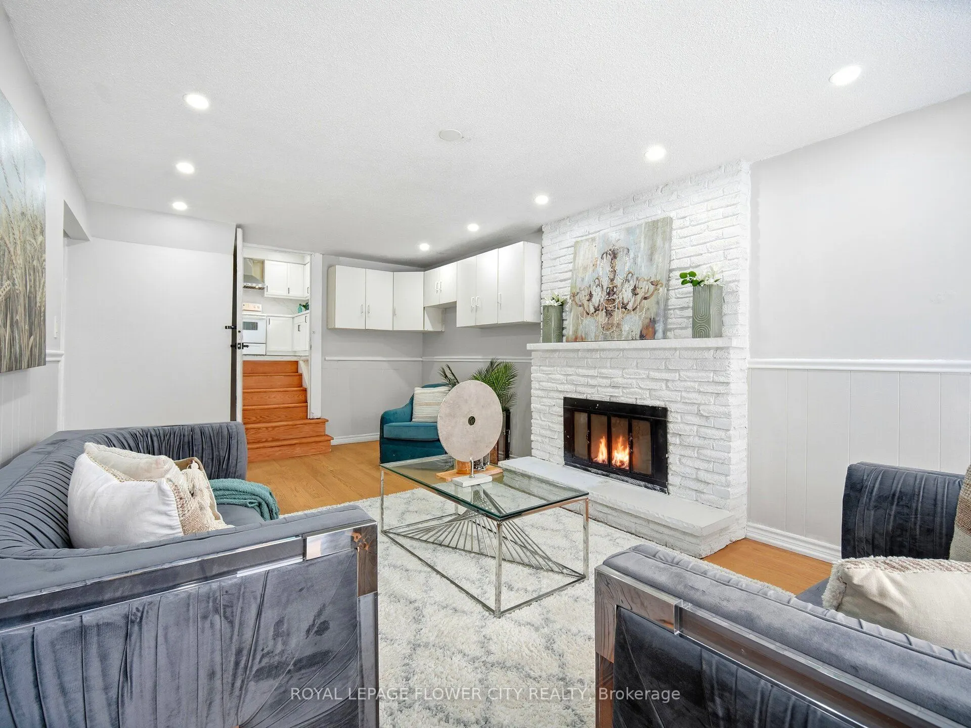 25 Abell Drive