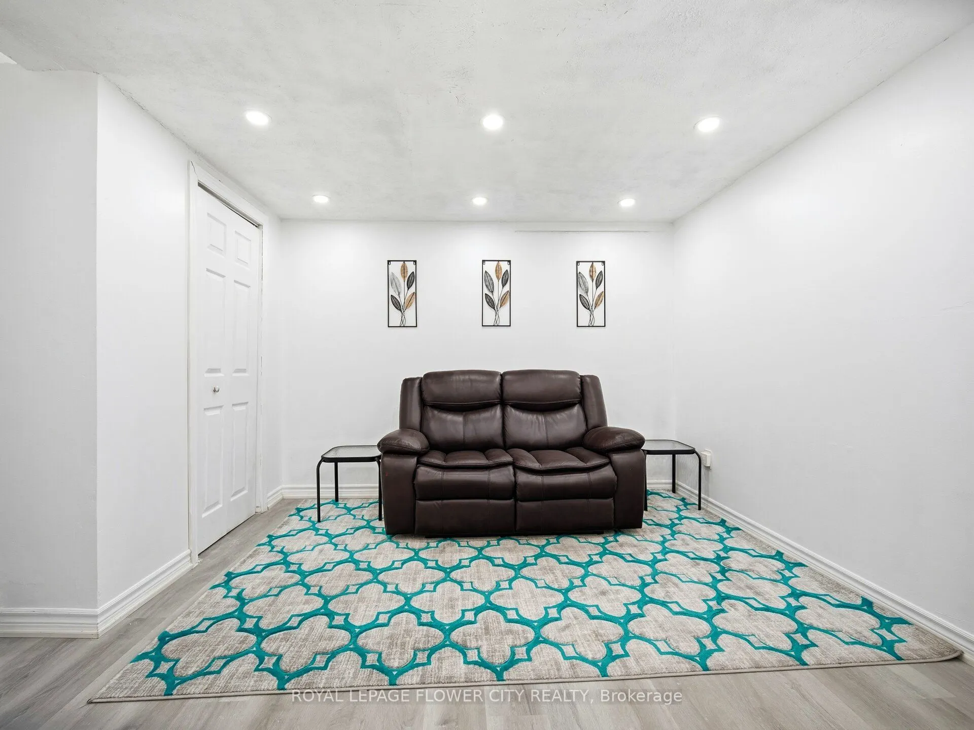 25 Abell Drive