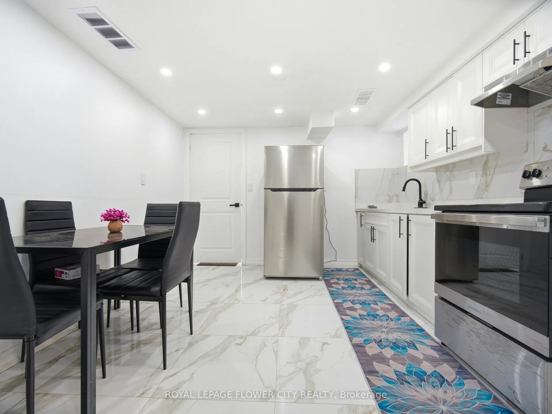25 Abell Drive