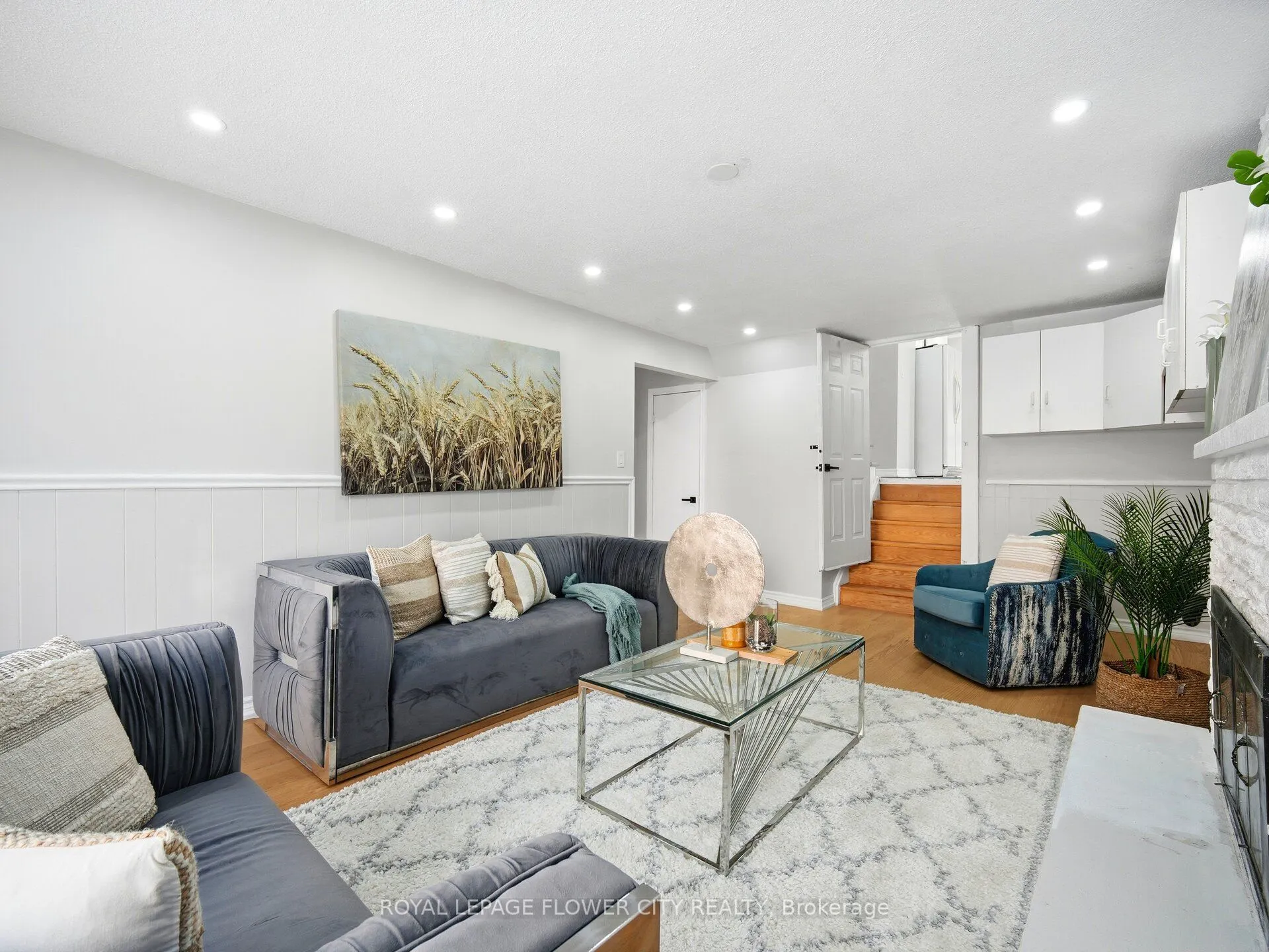 25 Abell Drive