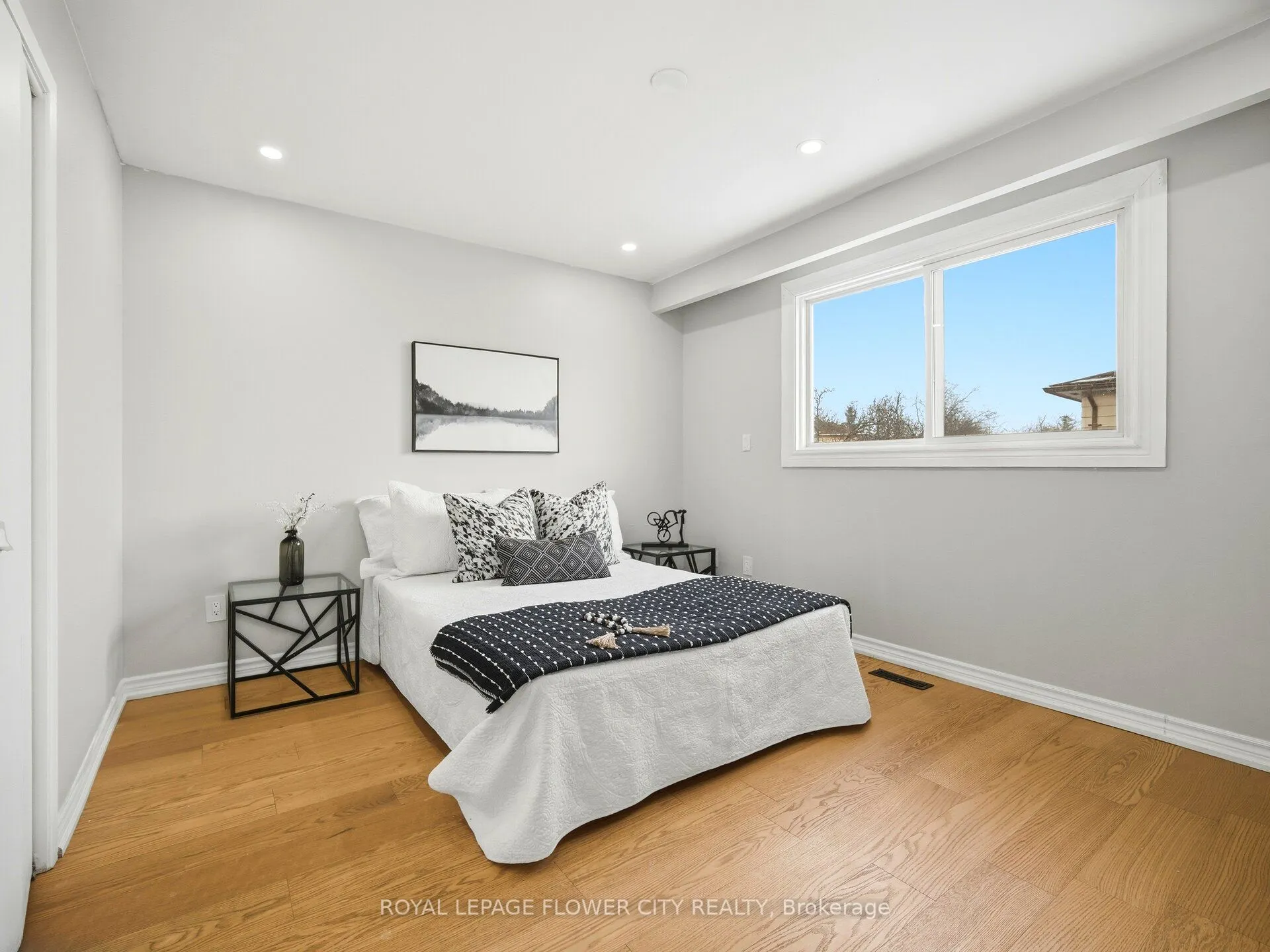 25 Abell Drive