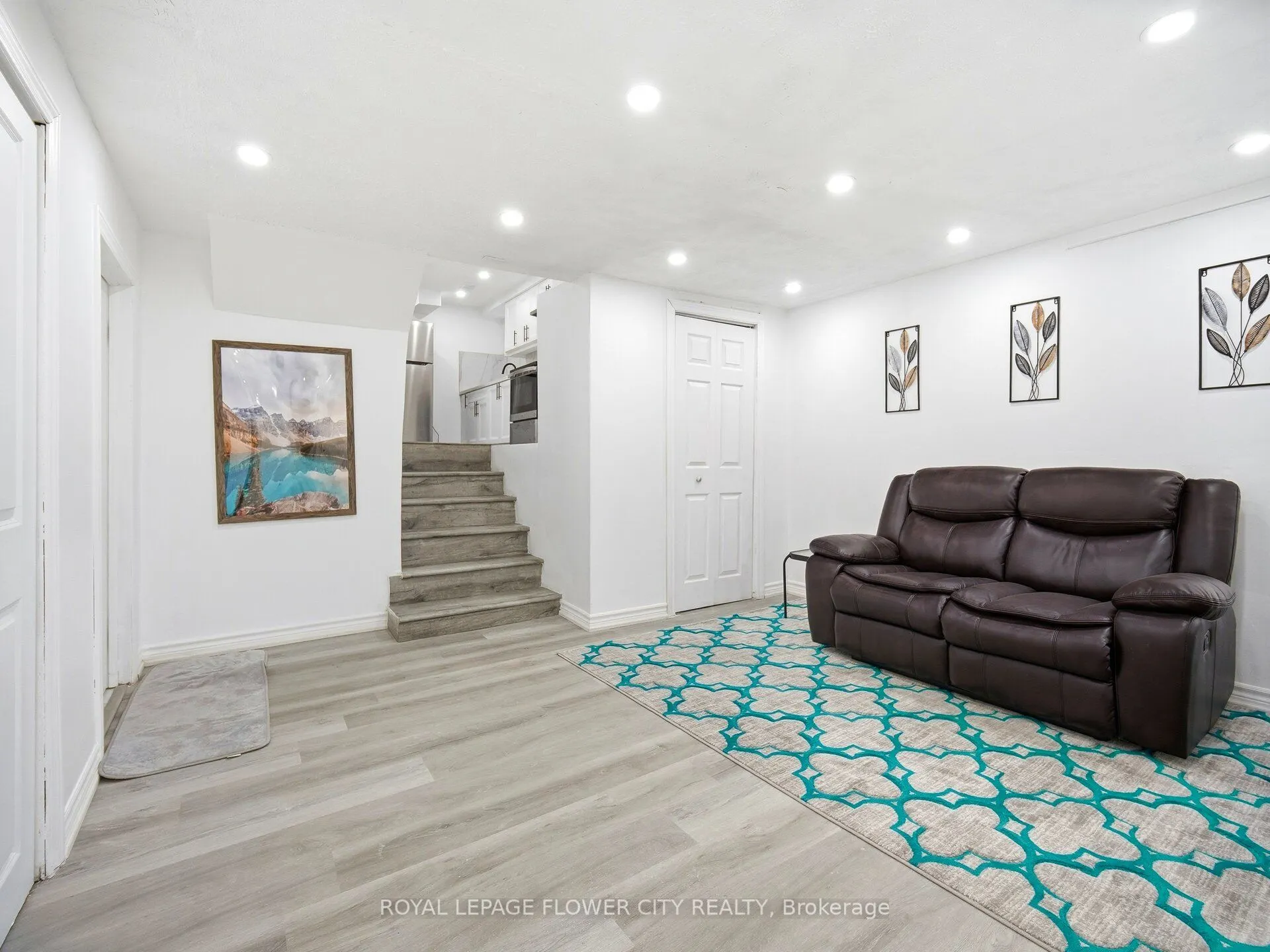 25 Abell Drive