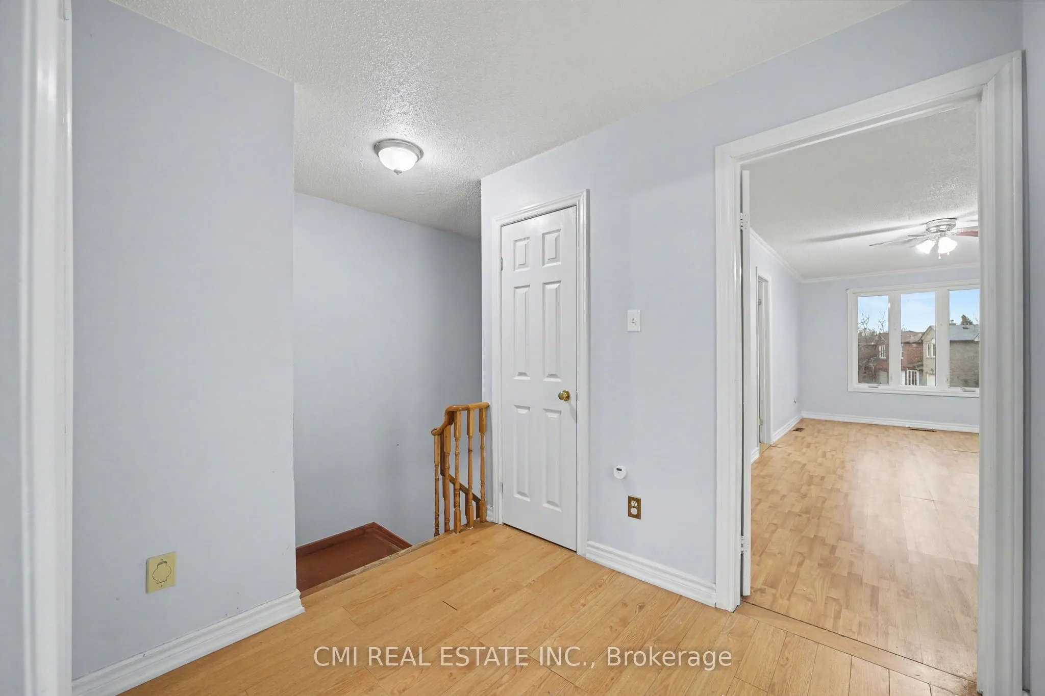 993 Lucerne Crescent