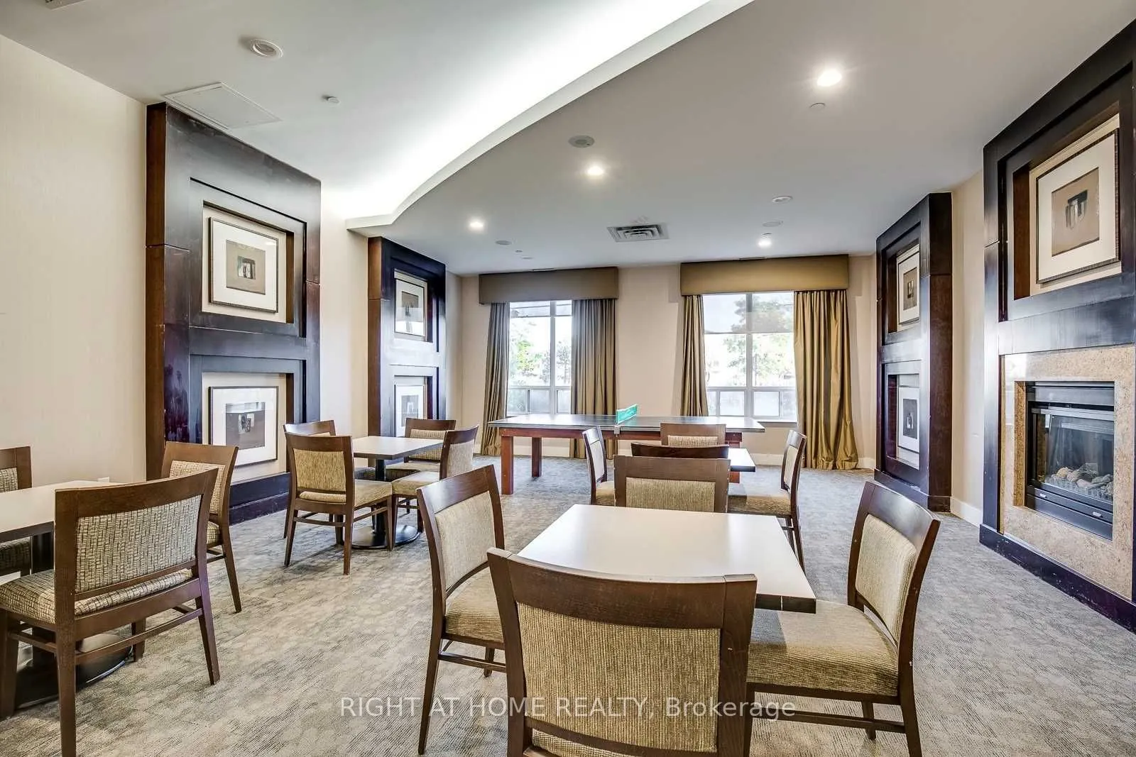 55 Strathaven Drive #1808