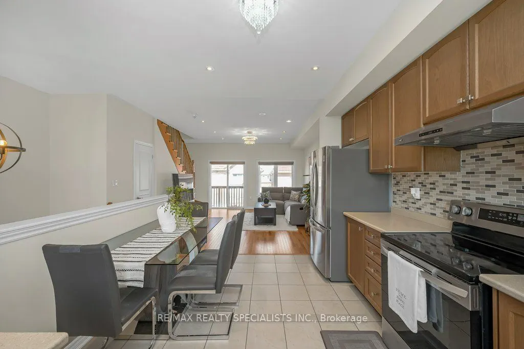 34 Aspen Hills Road #3