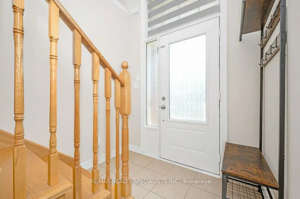 34 Aspen Hills Road #3