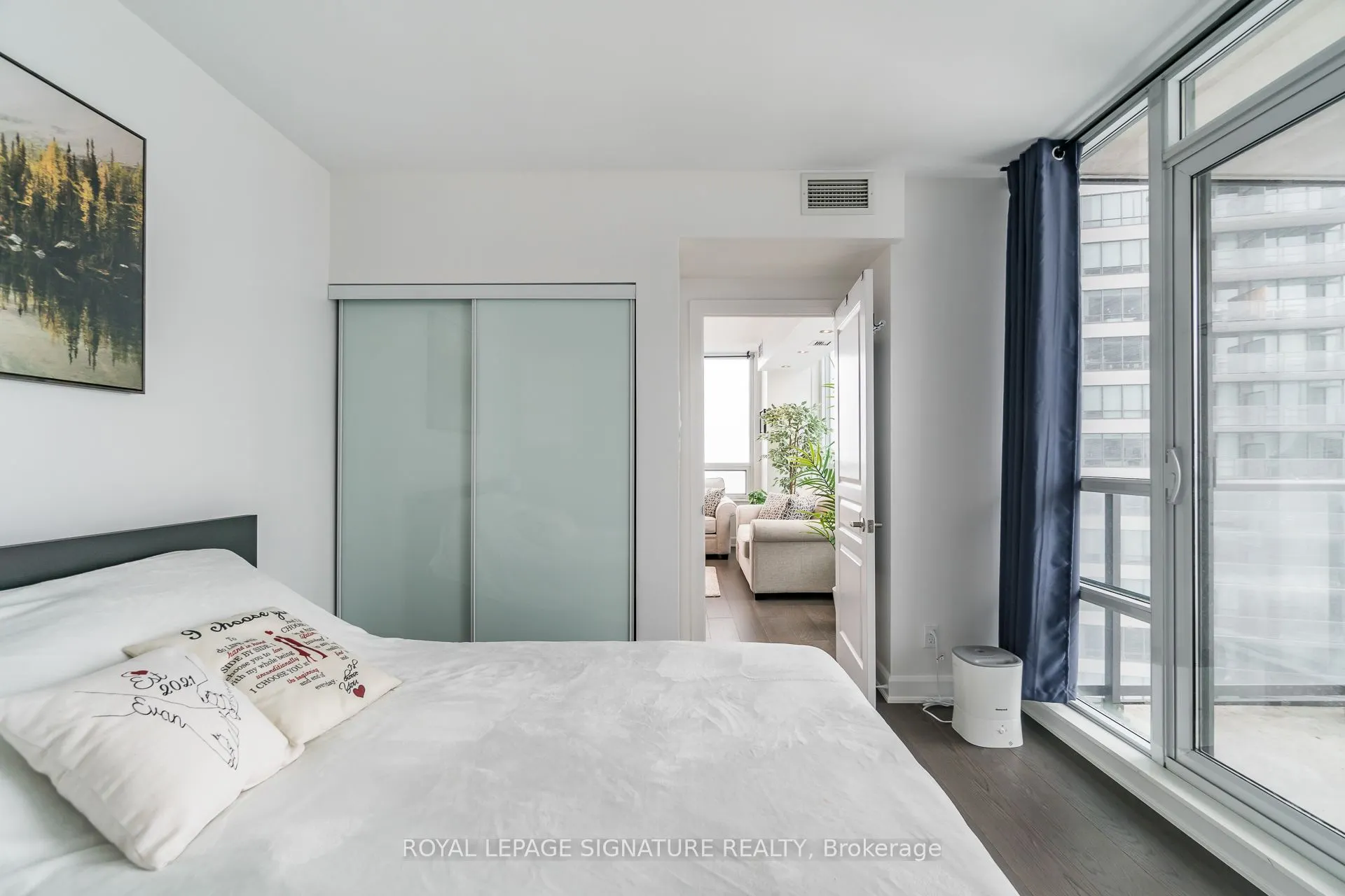 2230 Lakeshore Boulevard W #1802