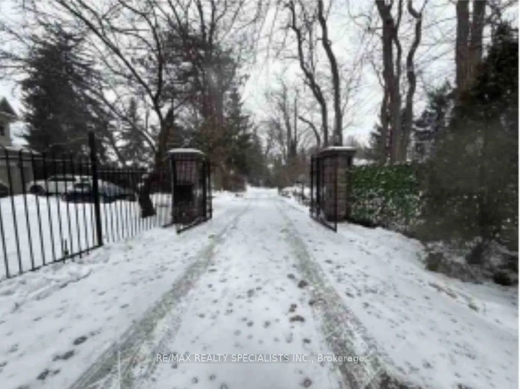 100 Appleby Place