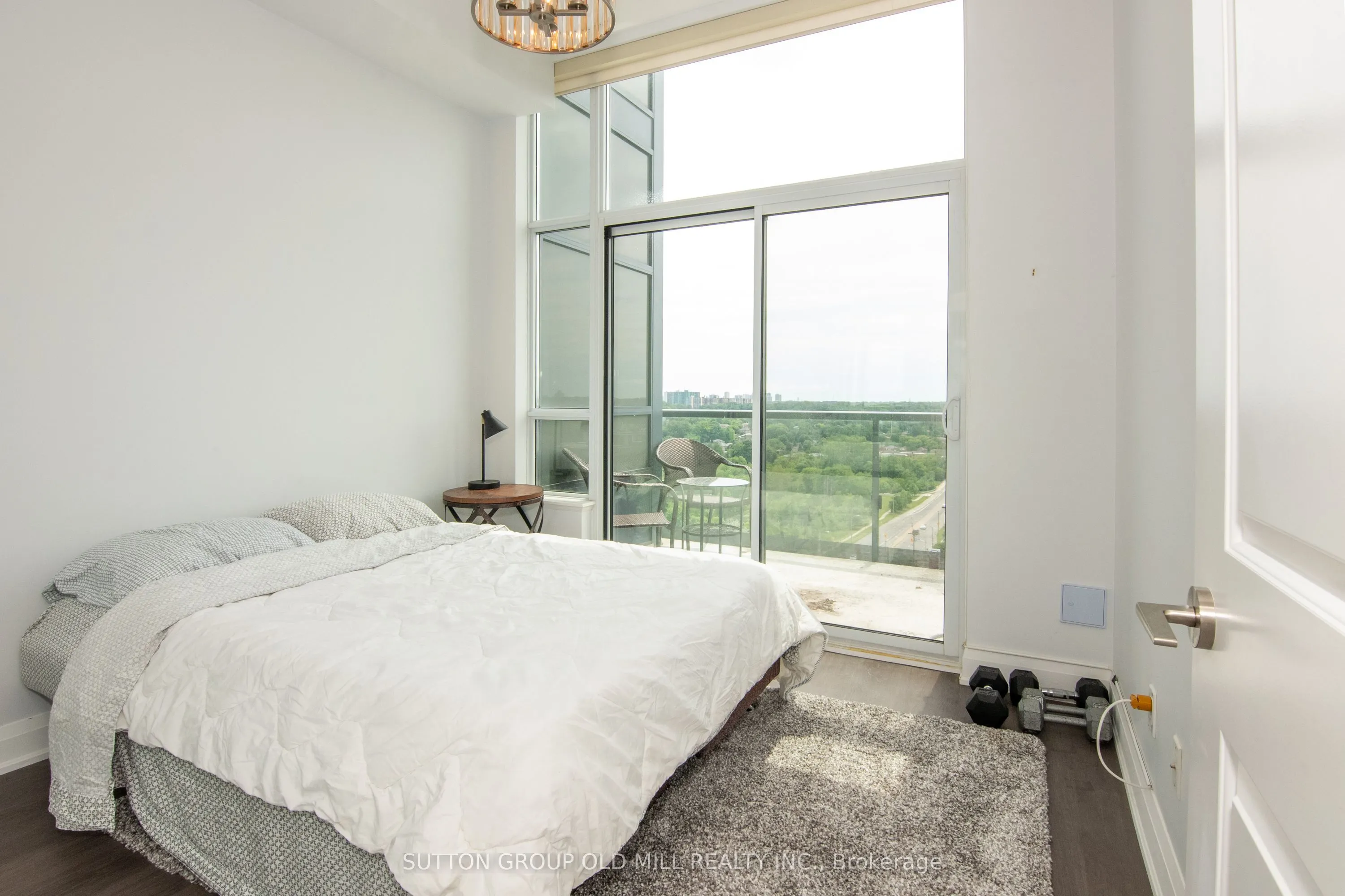 35 Fontenay Court #1207