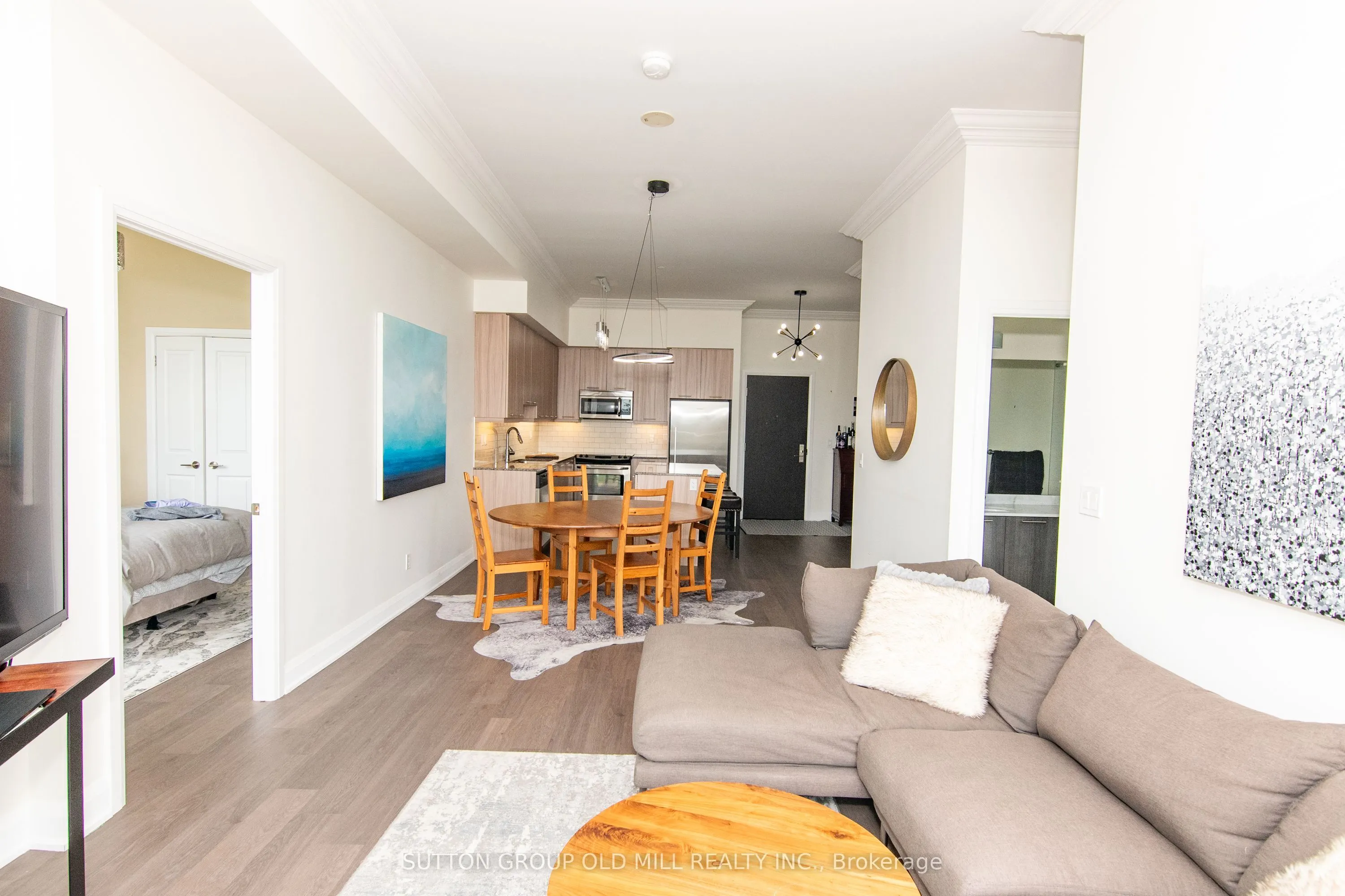 35 Fontenay Court #1207