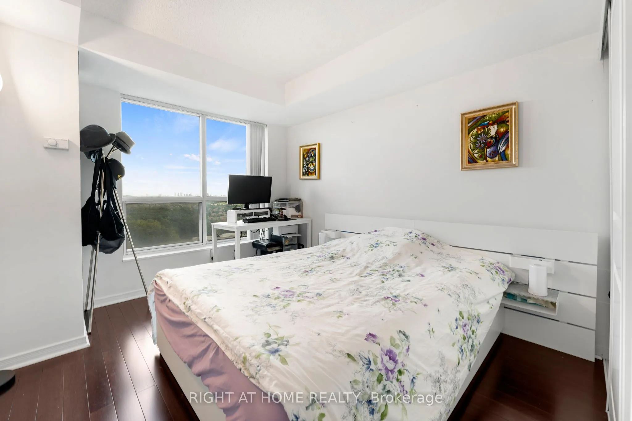 2545 Erin Centre Boulevard #1611
