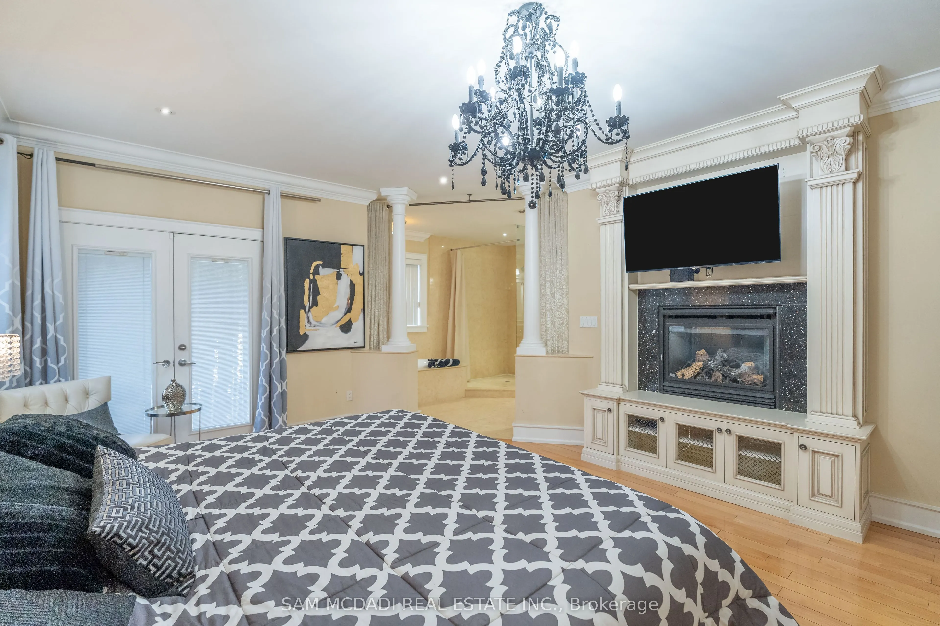 2489 Olinda Court