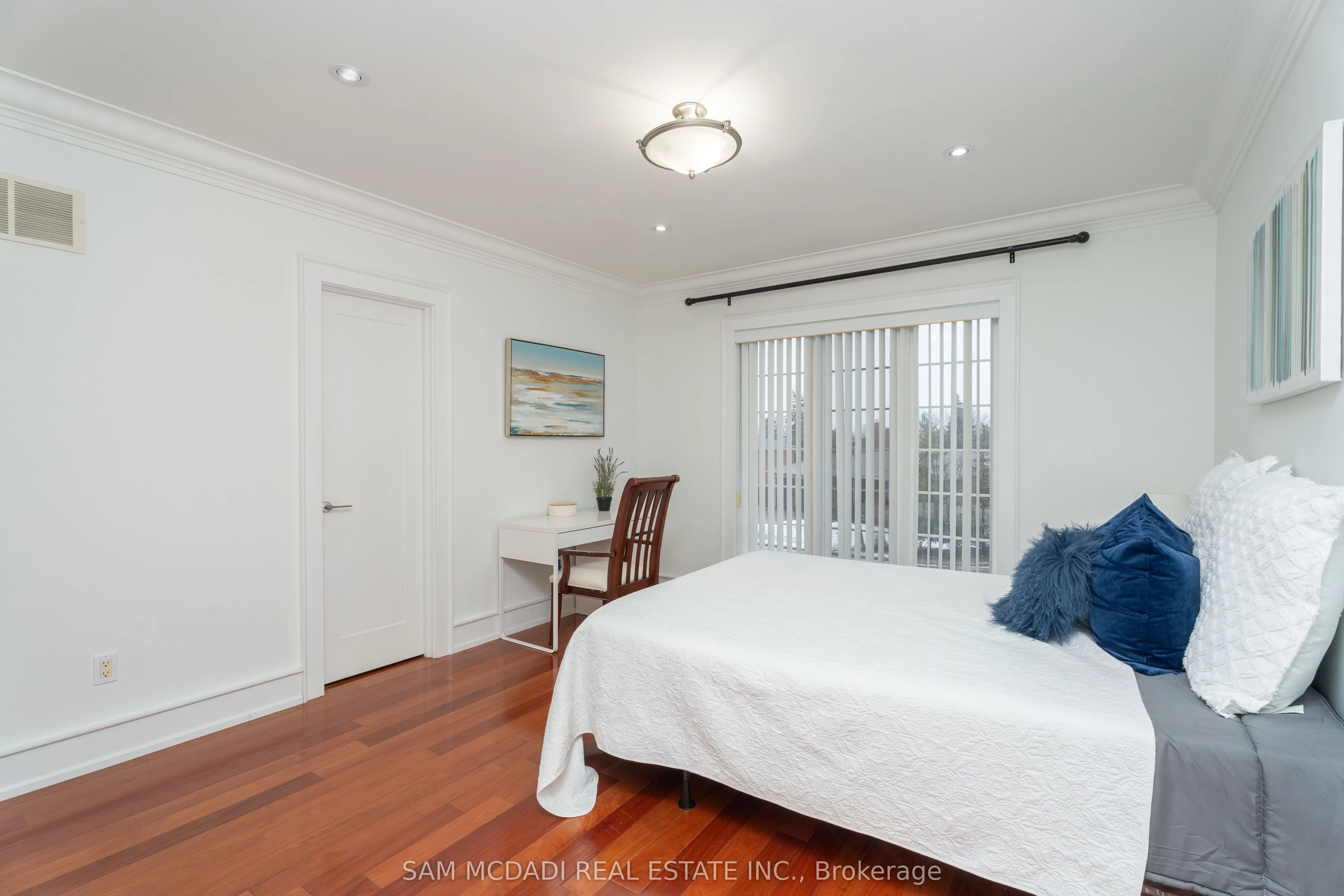 2489 Olinda Court