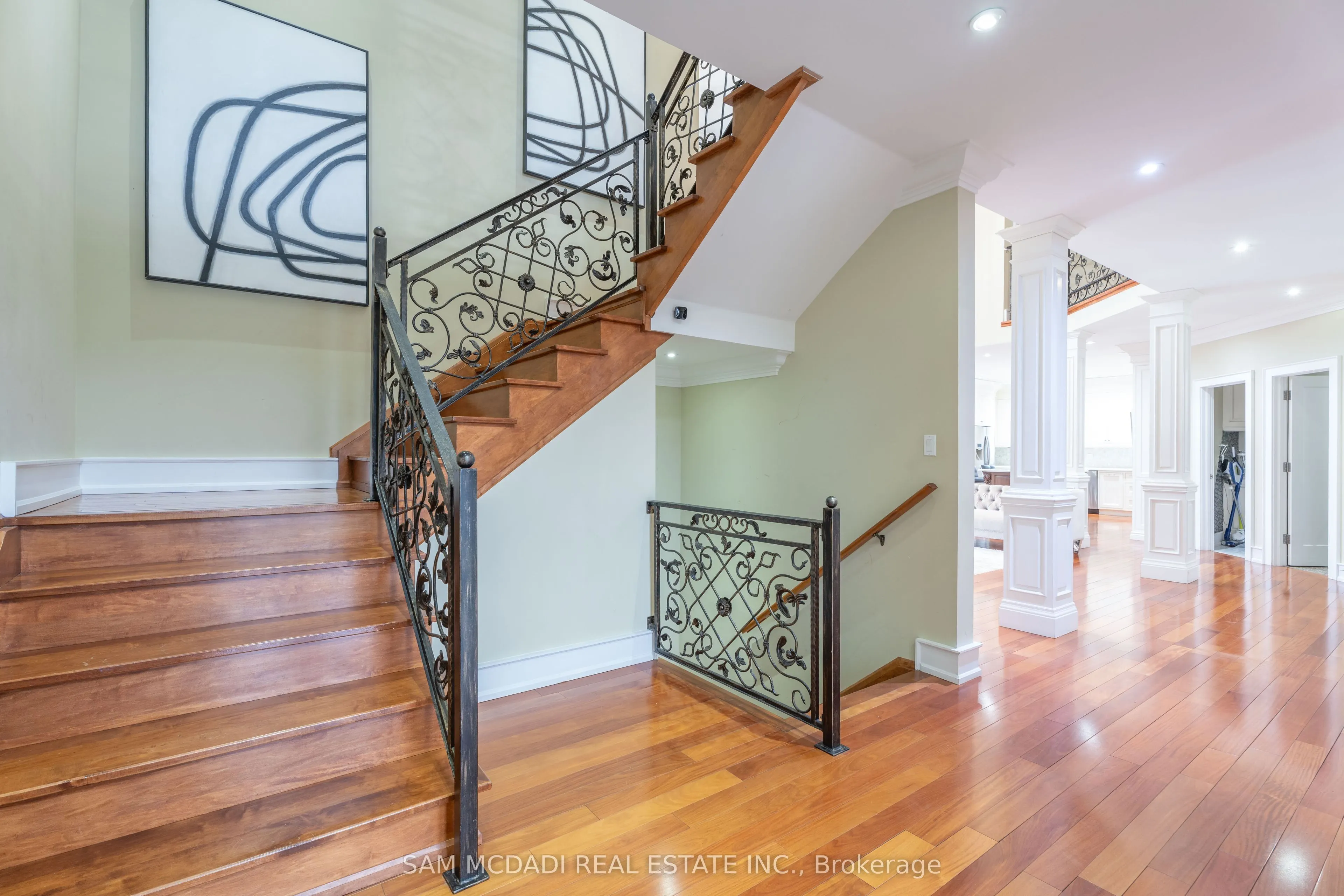 2489 Olinda Court