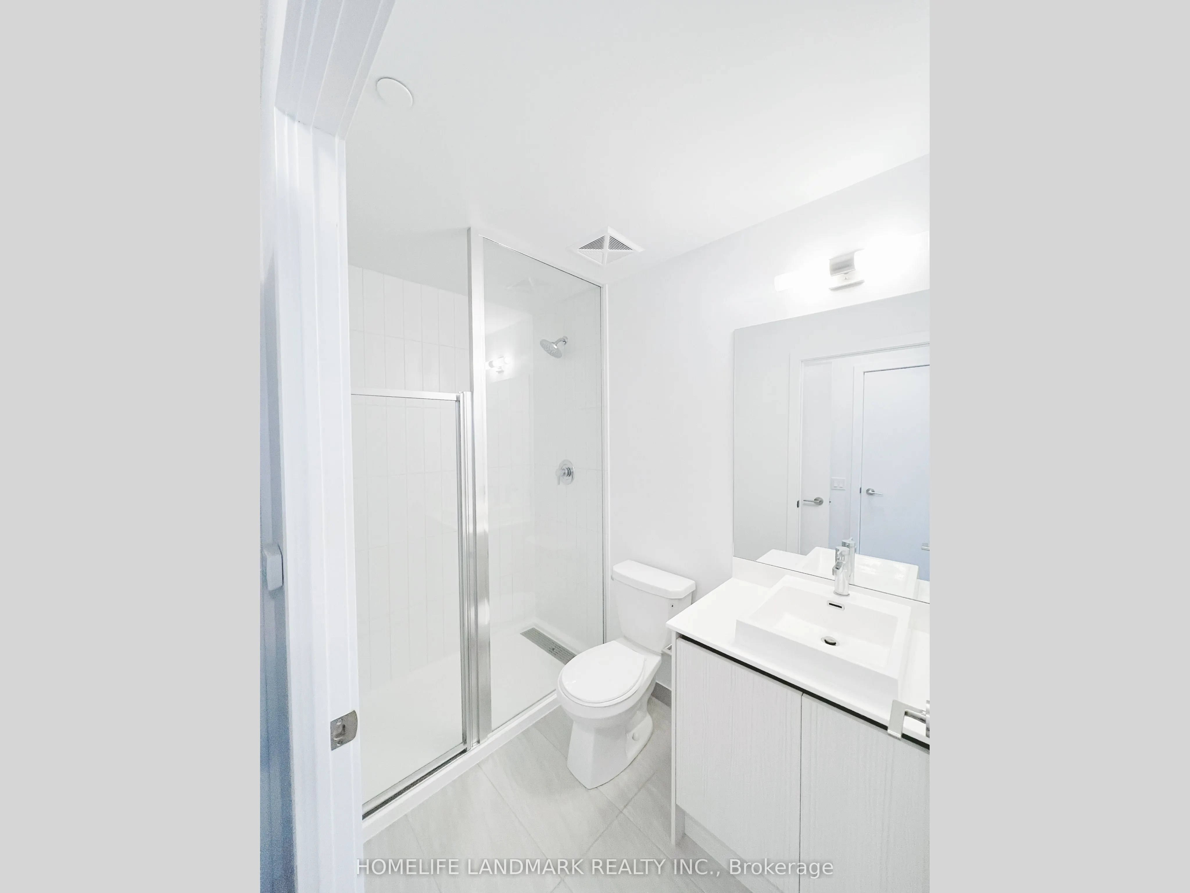 251 Manitoba Street #125