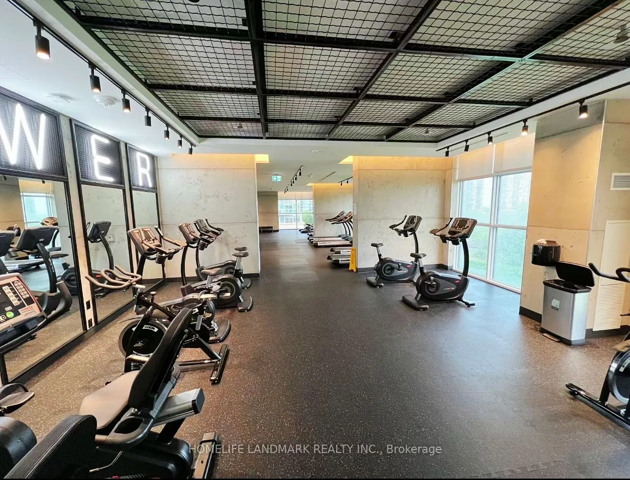 251 Manitoba Street #125