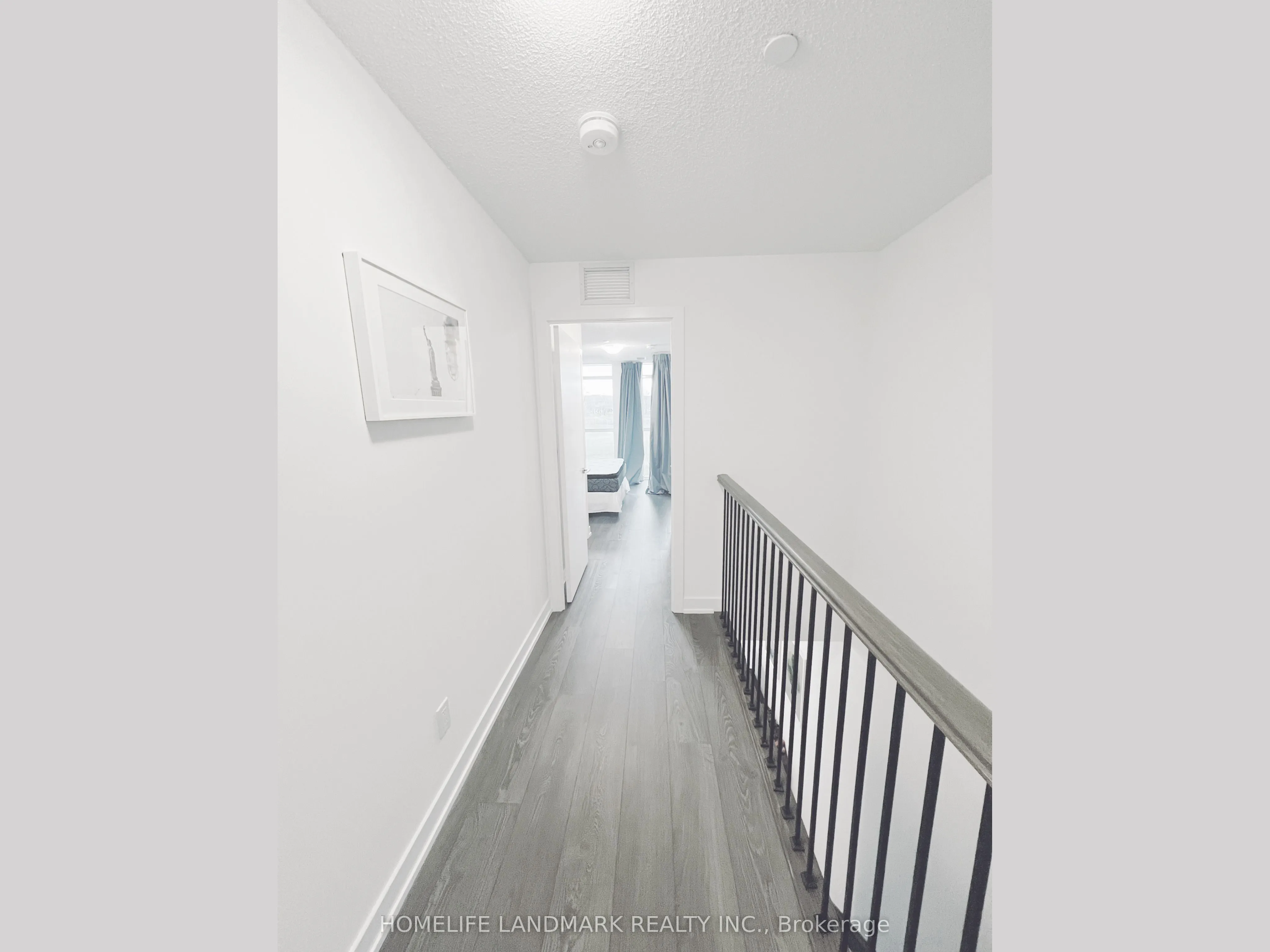 251 Manitoba Street #125
