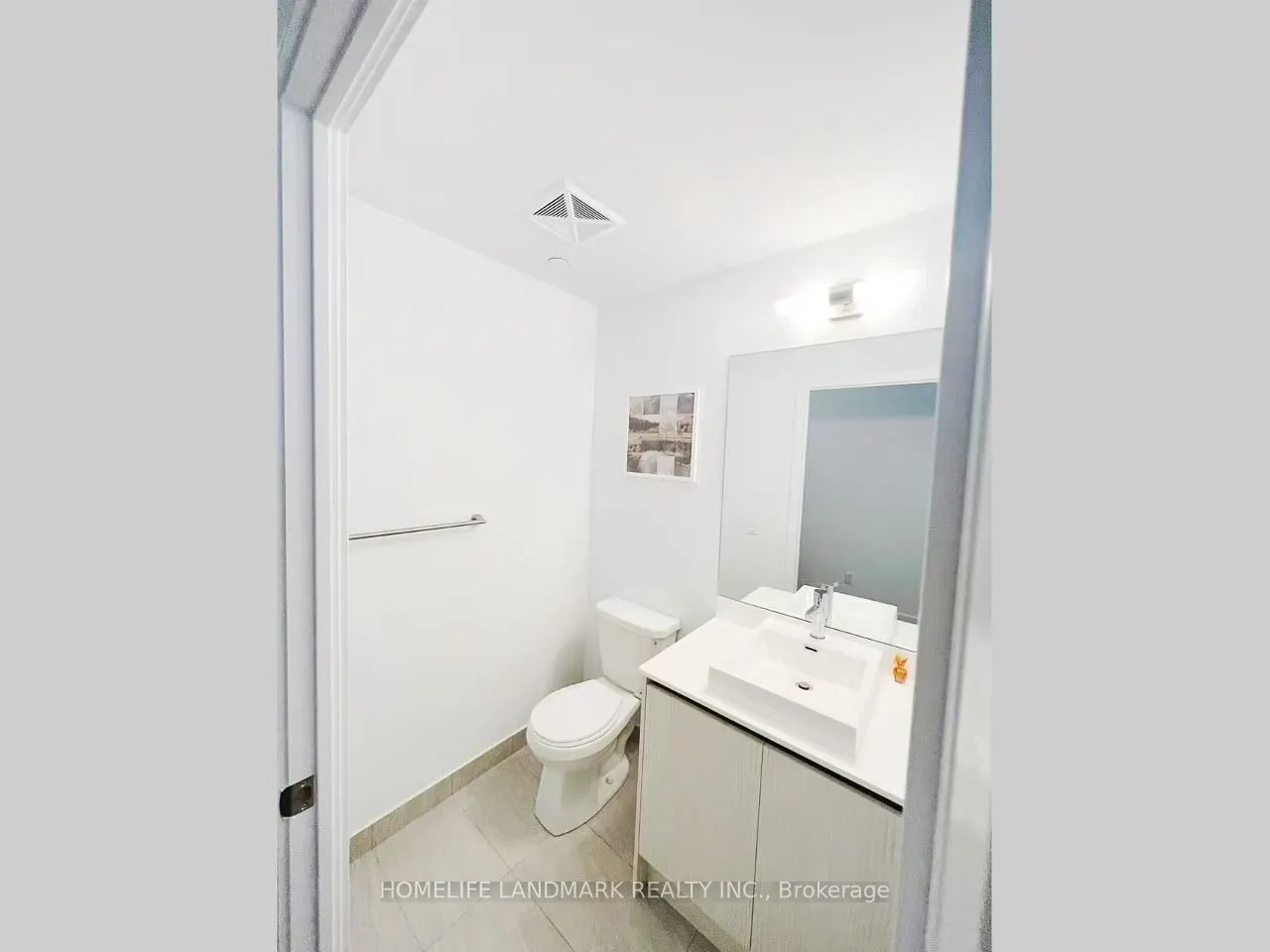 251 Manitoba Street #125
