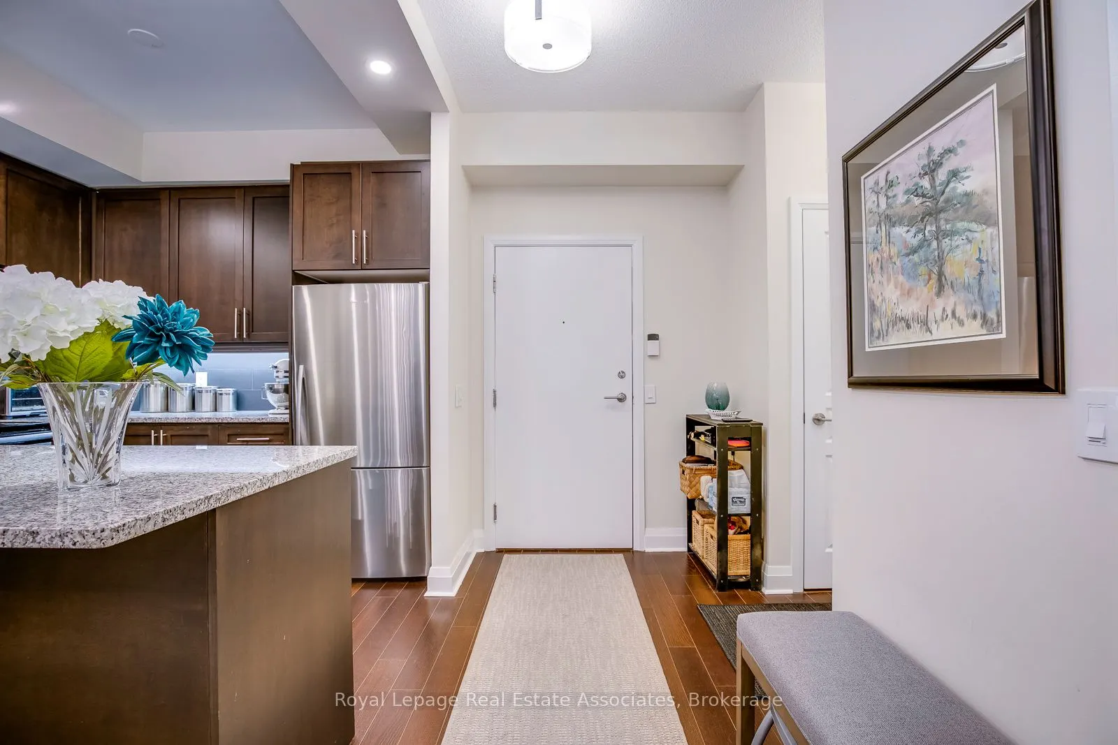 1 Hurontario Street #308
