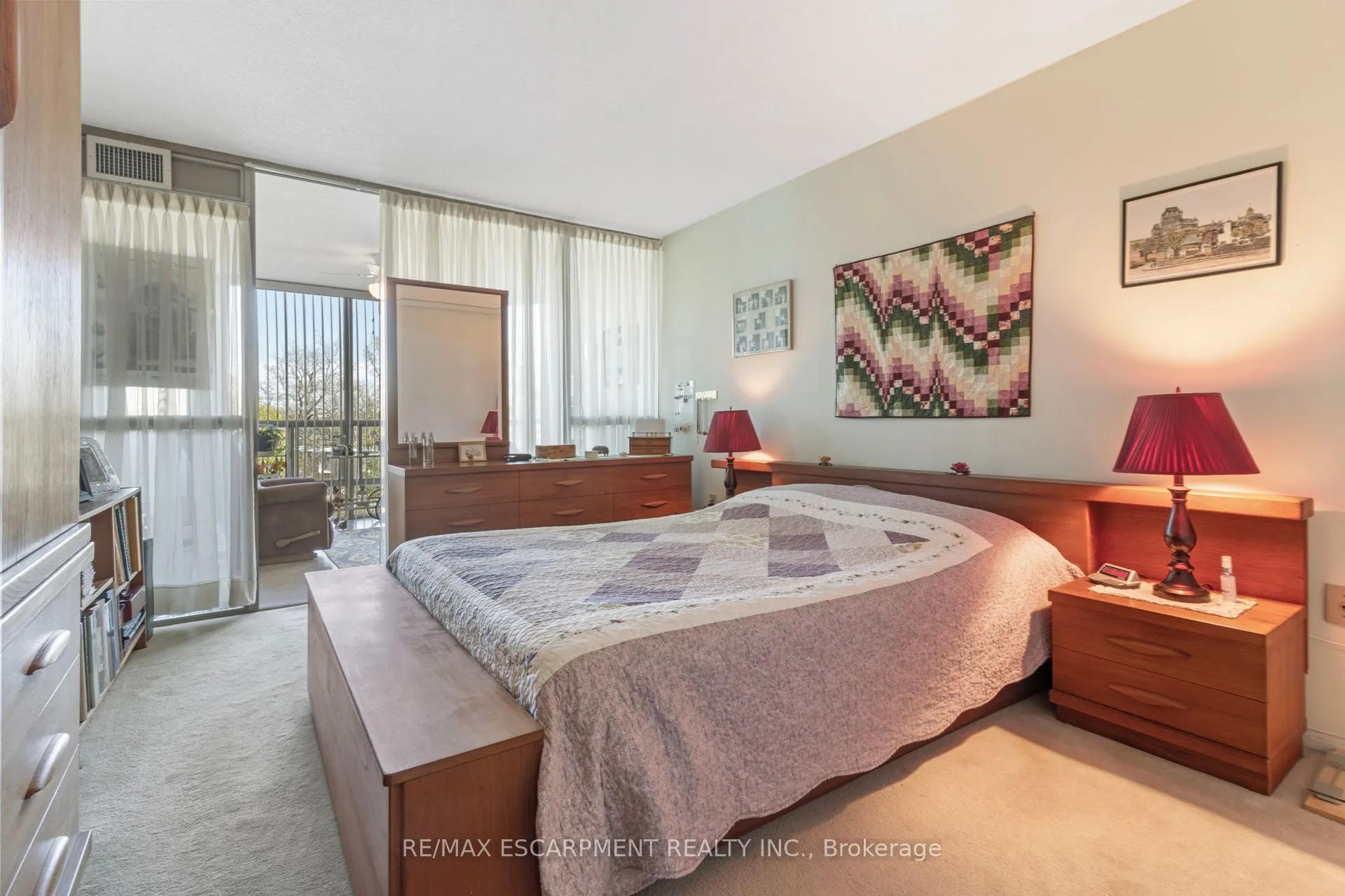 5070 Pinedale Avenue #302