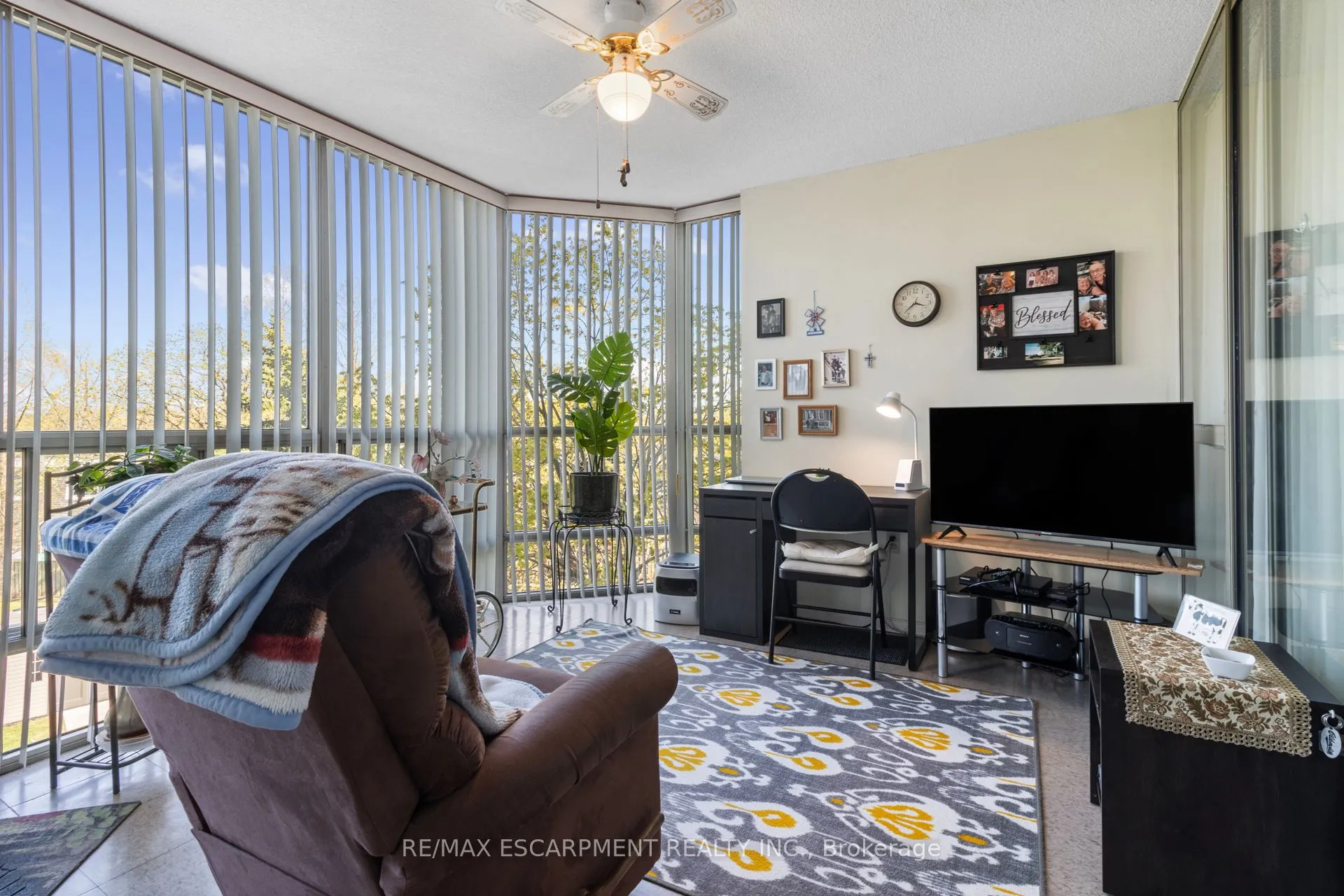 5070 Pinedale Avenue #302
