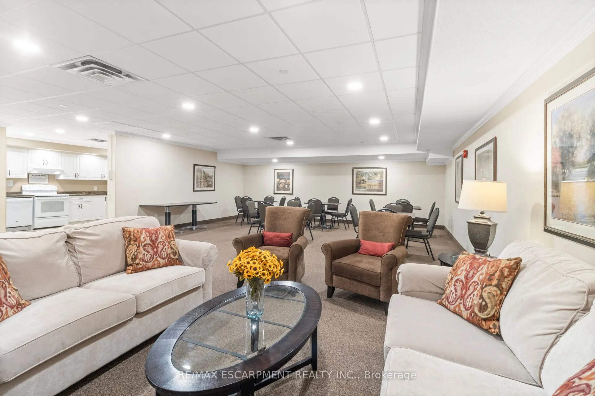 5070 Pinedale Avenue #302