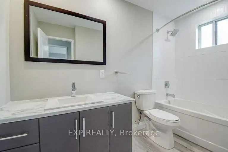 45 Paisley Boulevard W