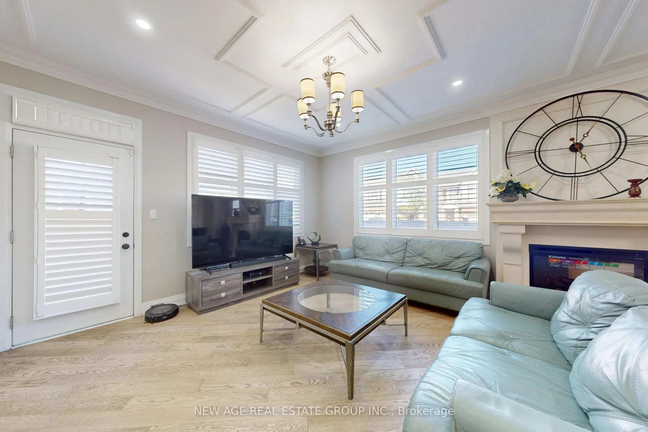 153 Whitlock Avenue