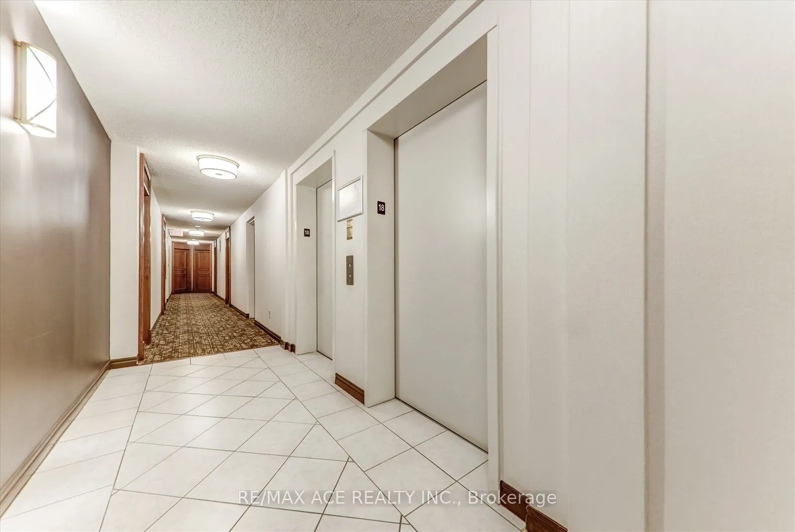 2545 Erin Centre Boulevard #1803