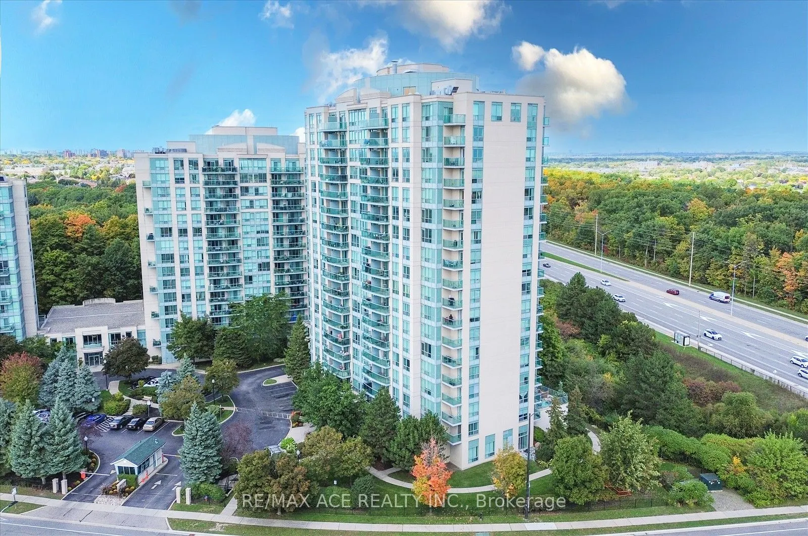 2545 Erin Centre Boulevard #1803