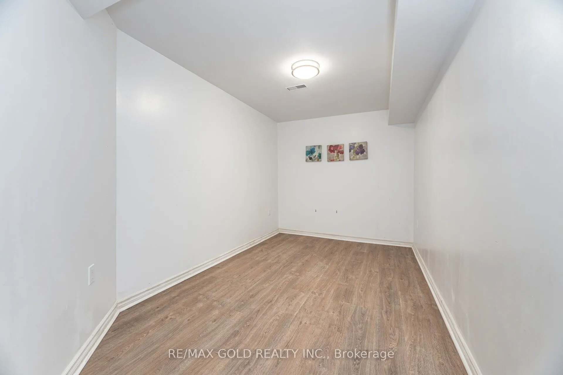15 Oakhaven Road