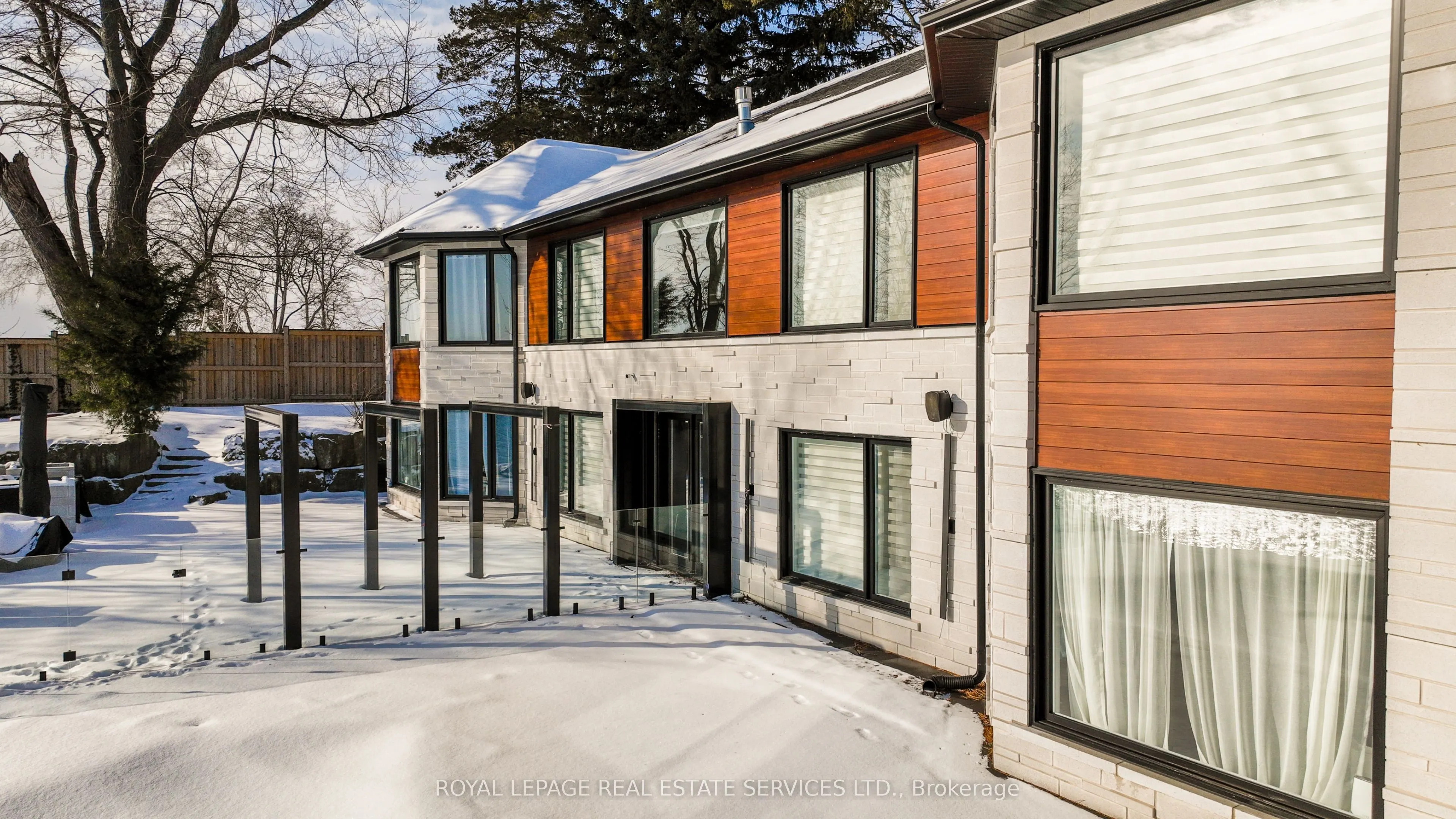 100 Appleby Place