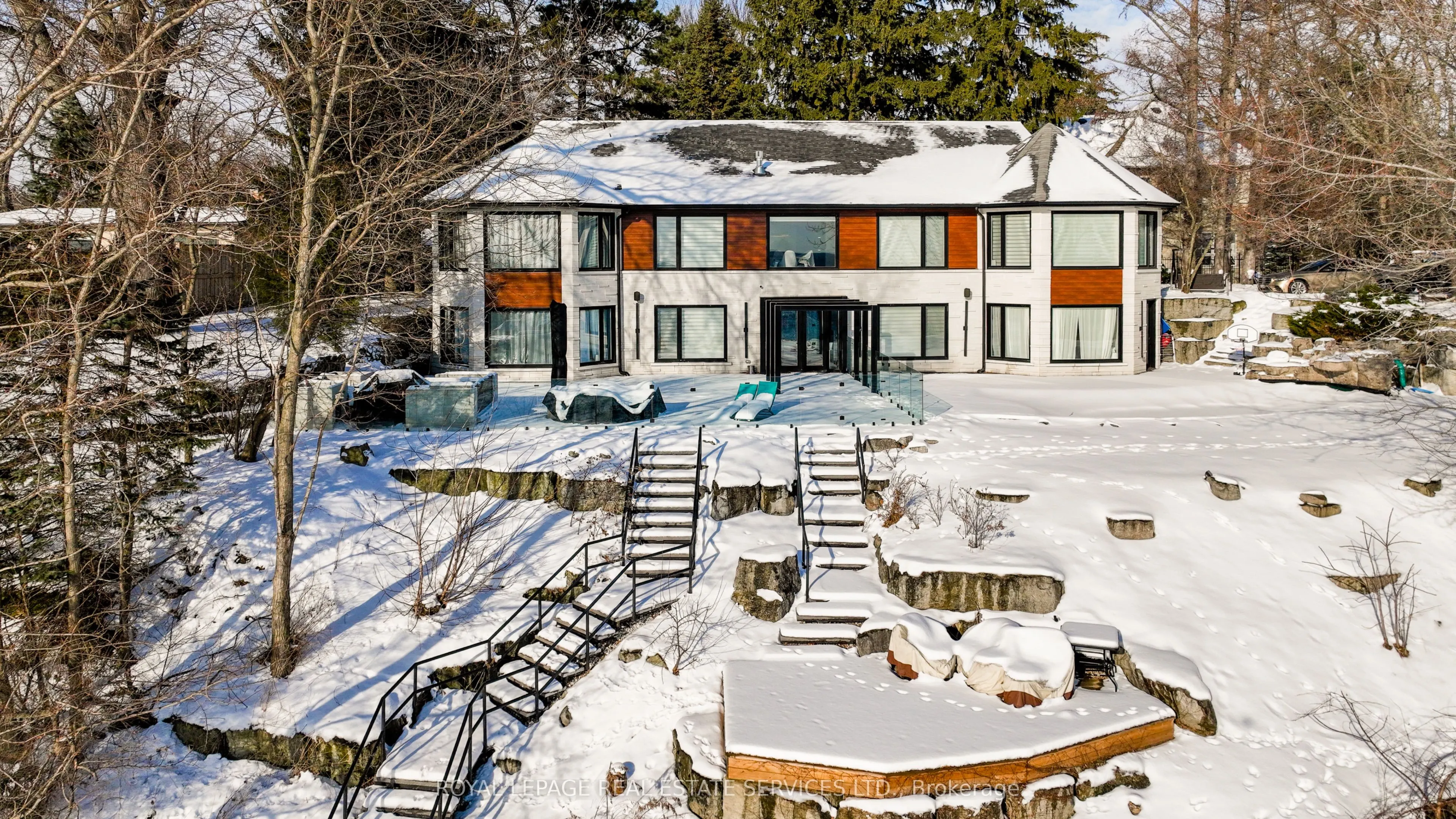 100 Appleby Place