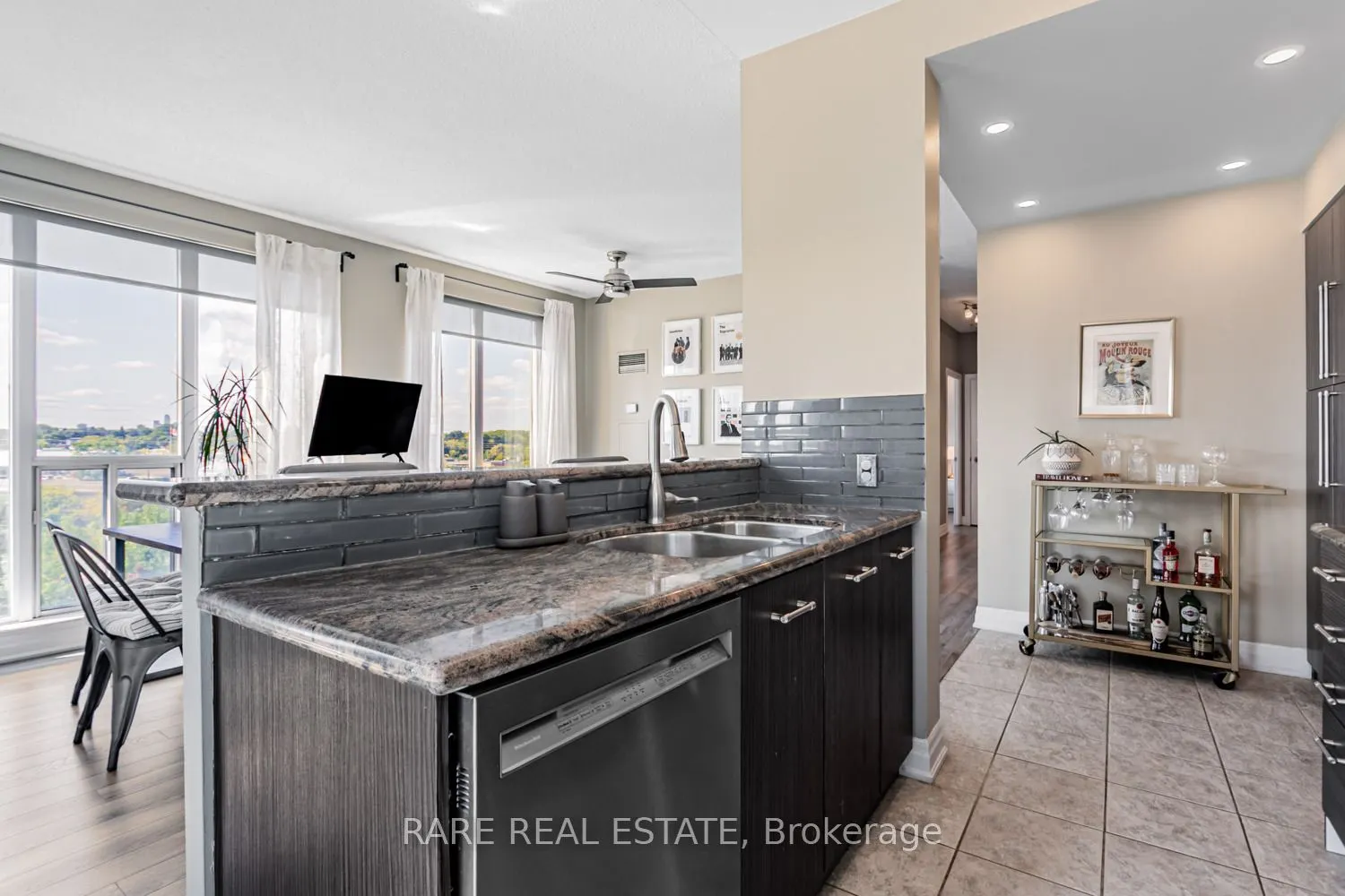 2119 Lake Shore Boulevard W #703