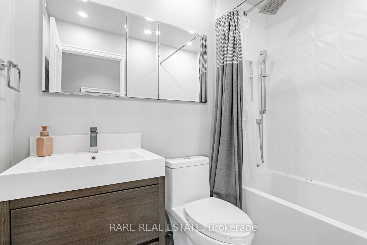 2119 Lake Shore Boulevard W #703
