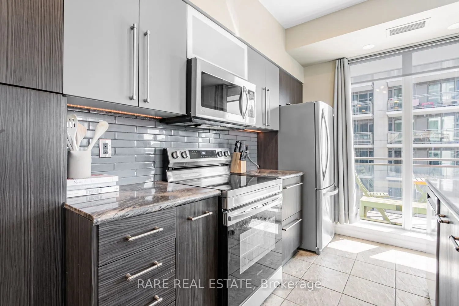 2119 Lake Shore Boulevard W #703