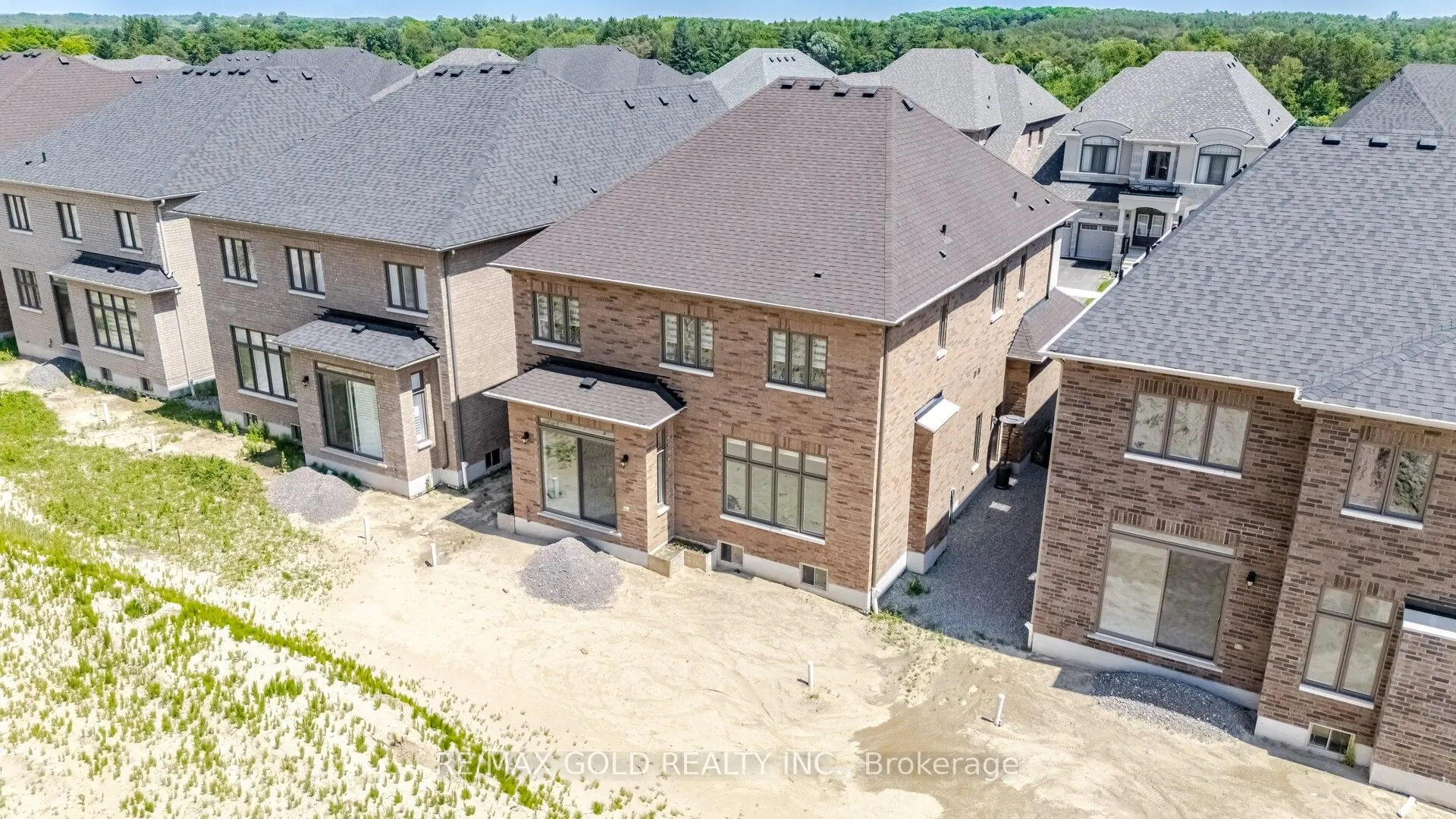 85 James Walker Avenue